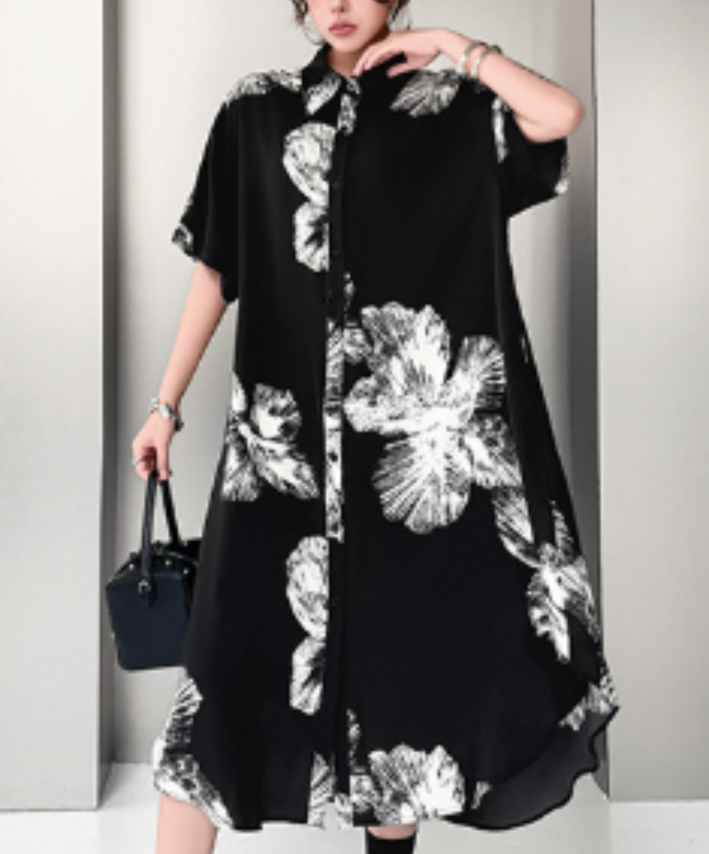 dark retro print relaxed fit long shirt EN2986