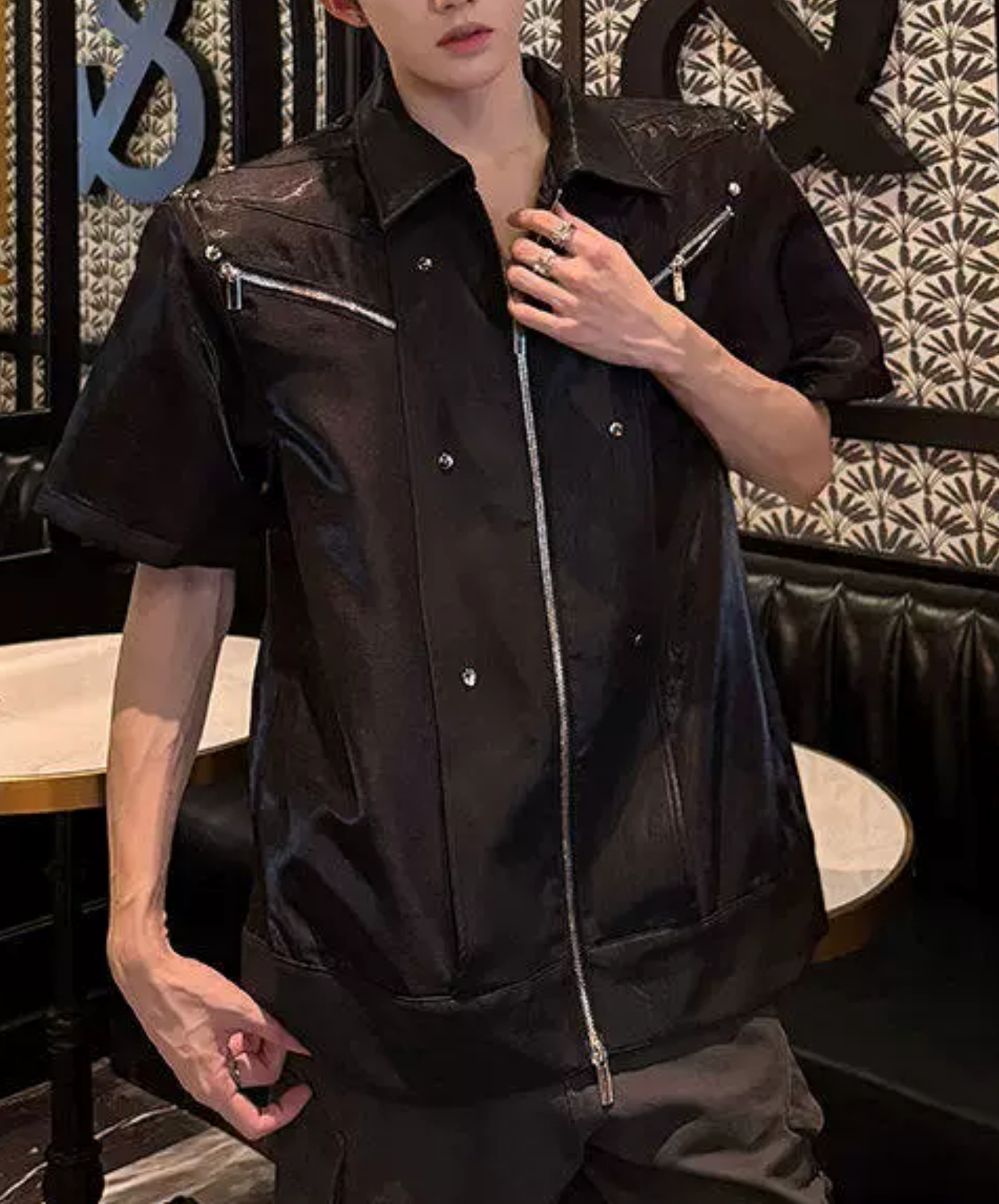 zip-up glossy studs shirt EN2859