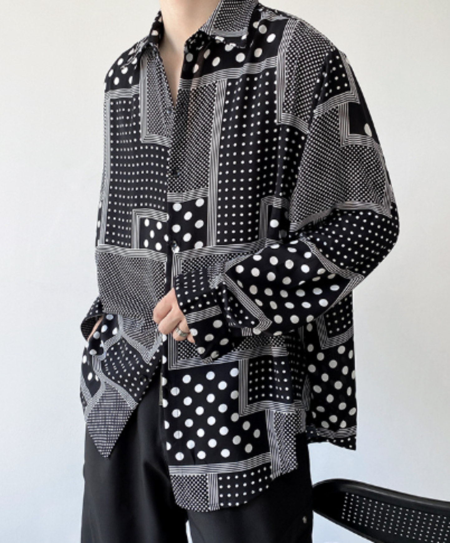 random polka-dot pattern shirt EN3074