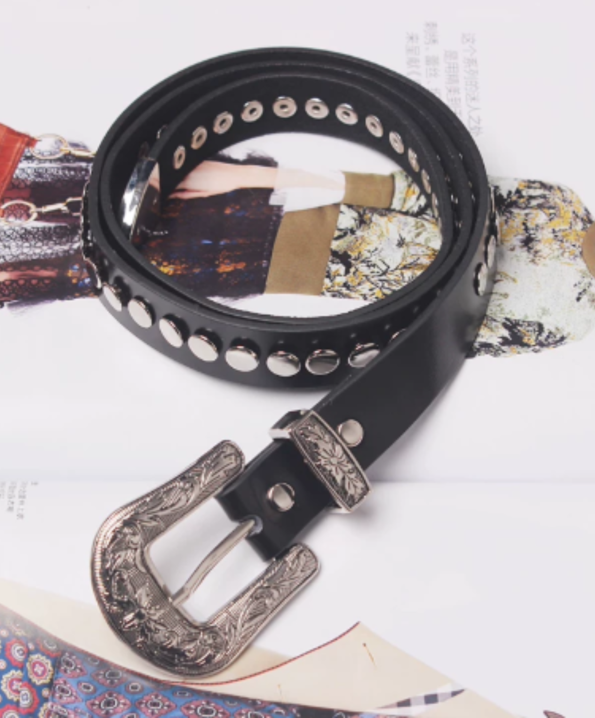 narrow Western buckle and circle studs belt EN3214