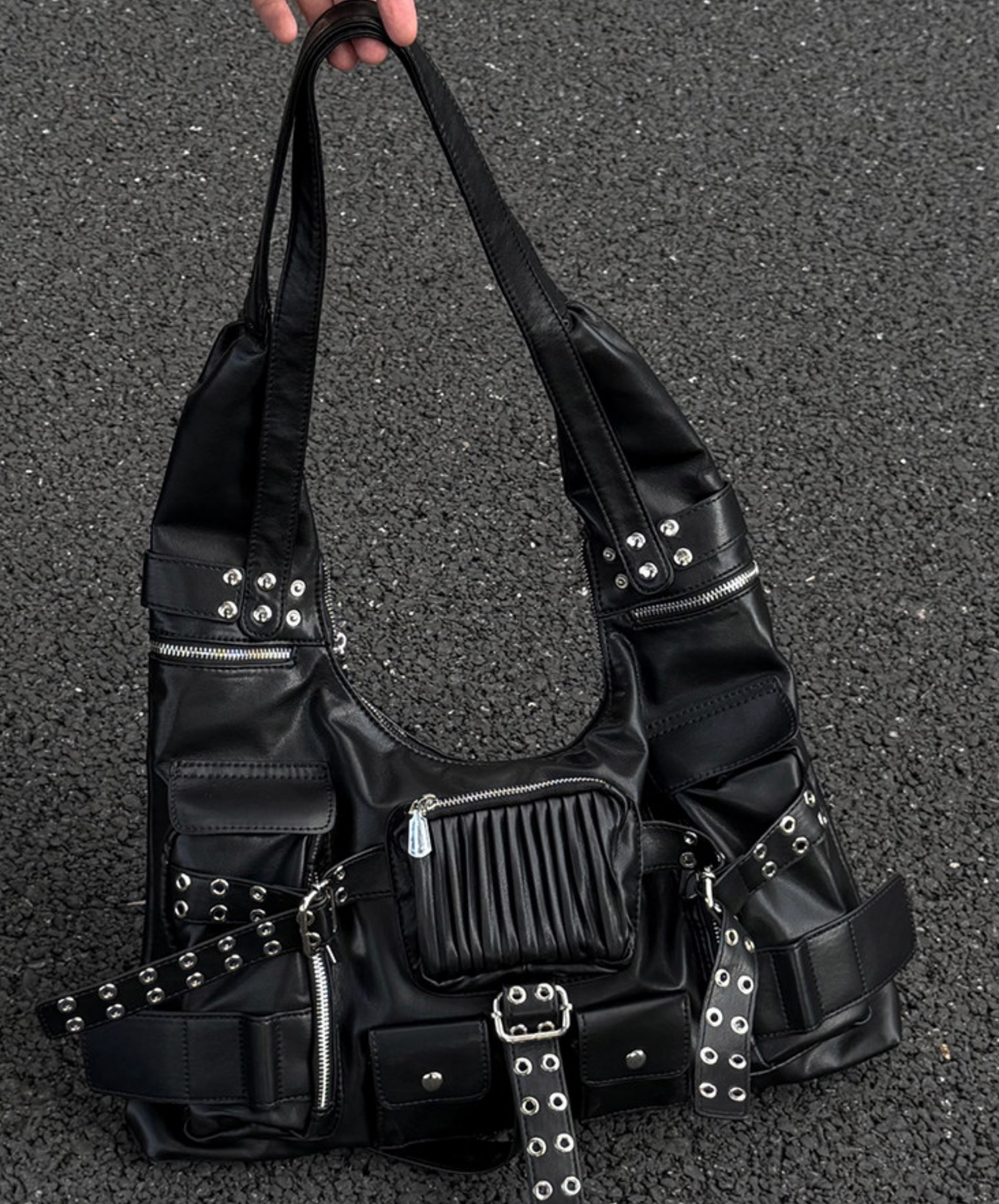 multi-pocket studded shoulder bag EN2730