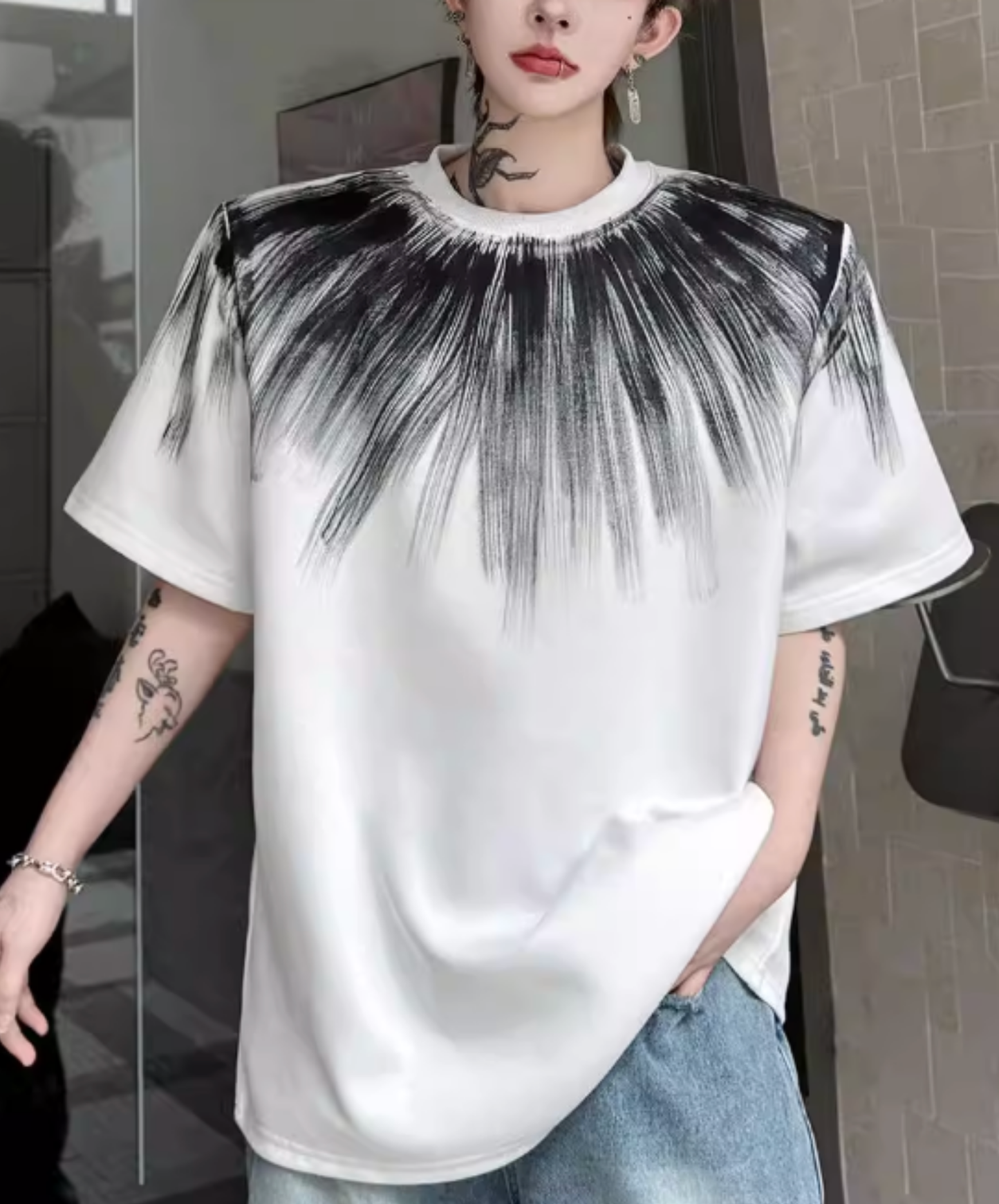 radial pattern short sleeves t-shirt EN2824