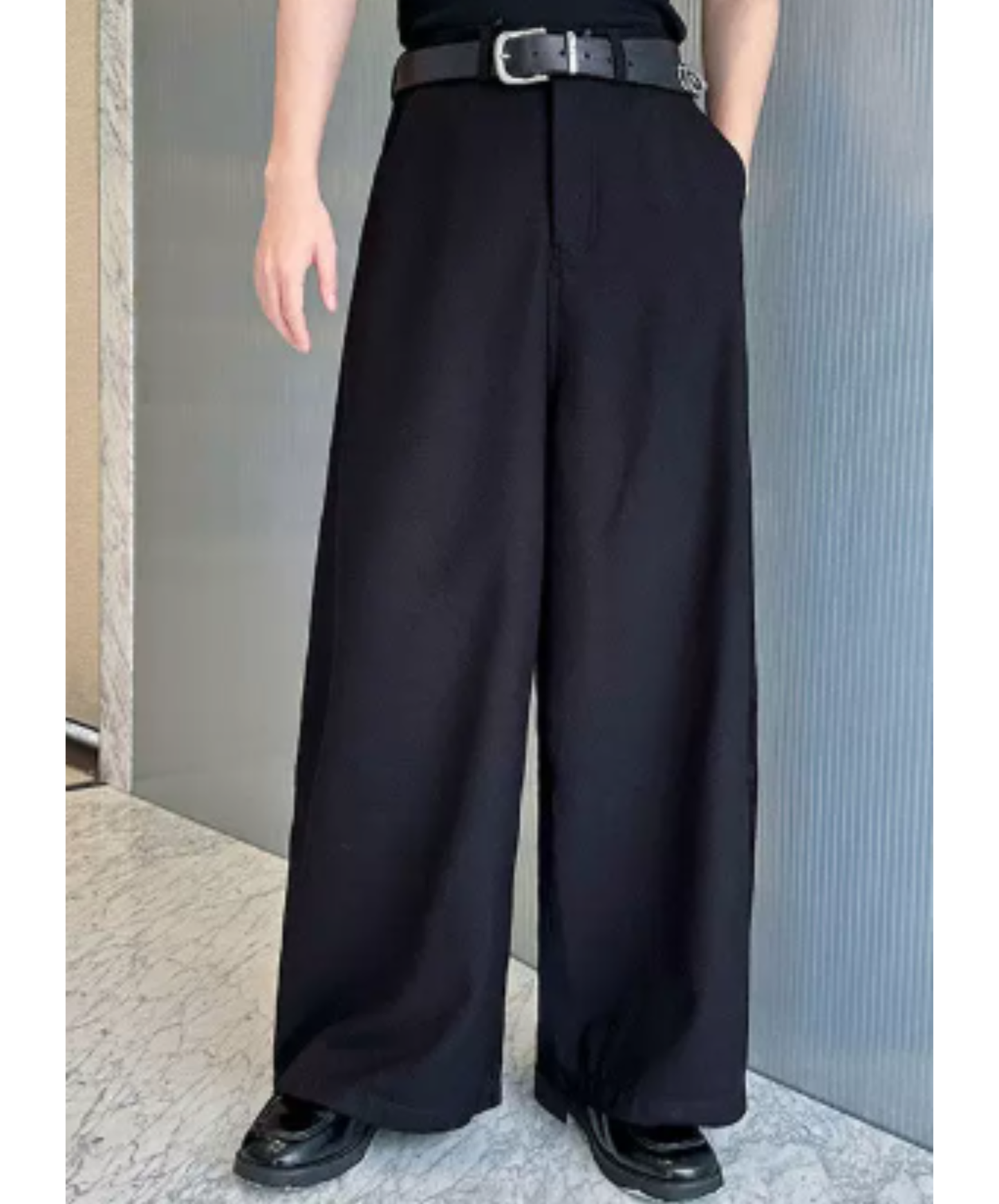 smooth, flowing texture and drape wide pants EN2949