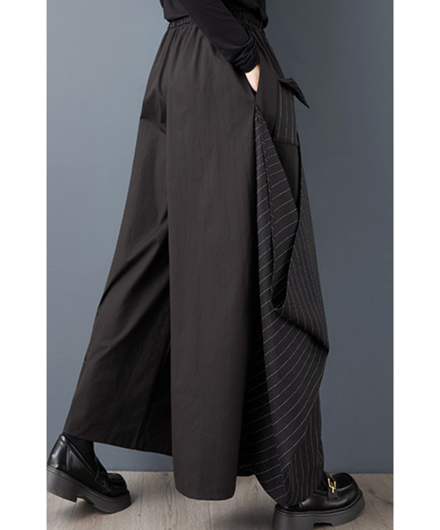 dark fine striped drape wide pants EN2779