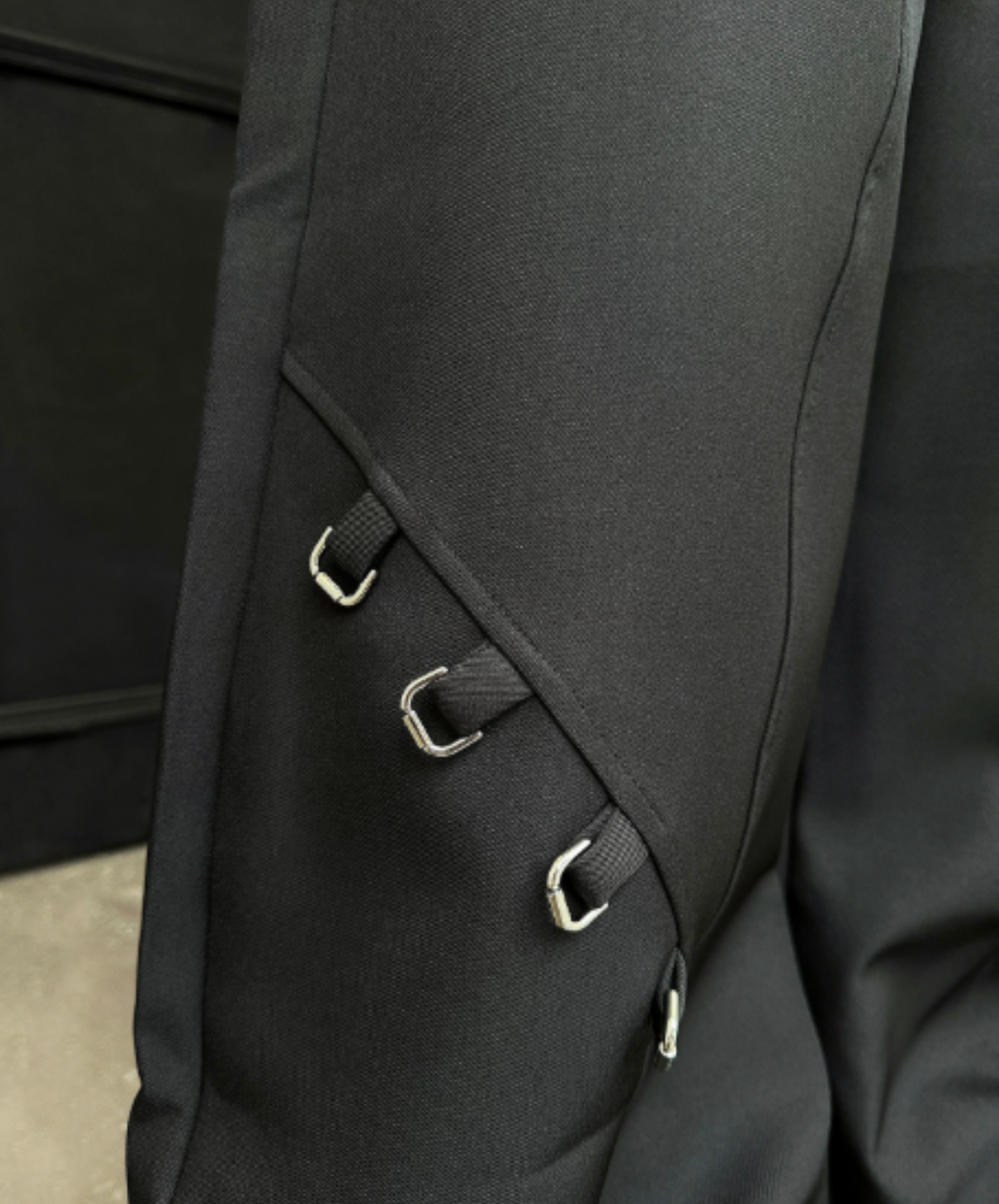 front panel with chain accent wide pants EN3140