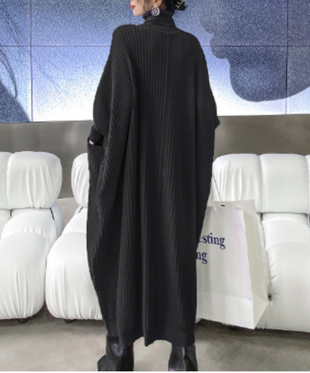 high-neck relaxed silhouette sweater EN3176