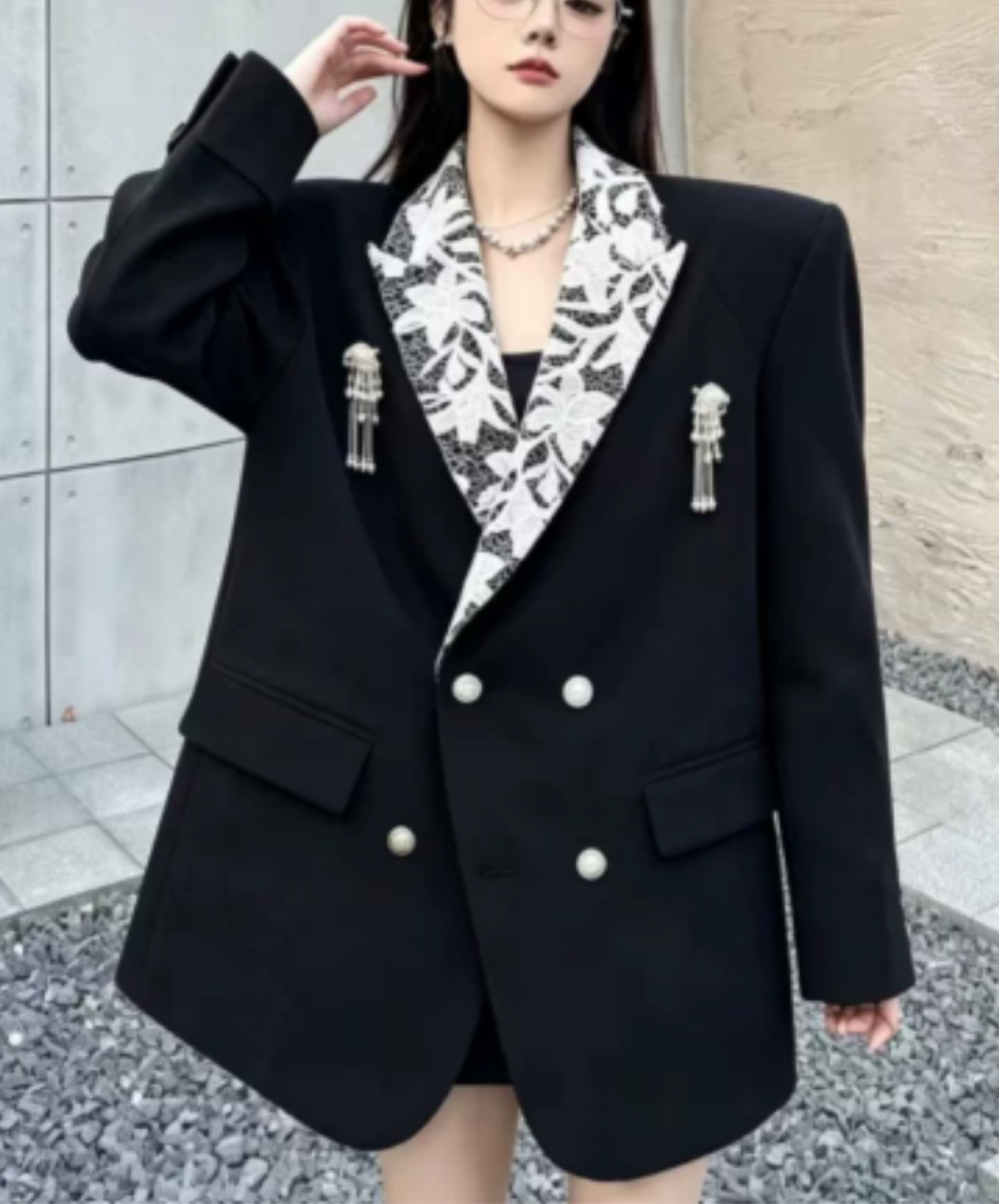 jellyfish-themed decoration jacket EN3180