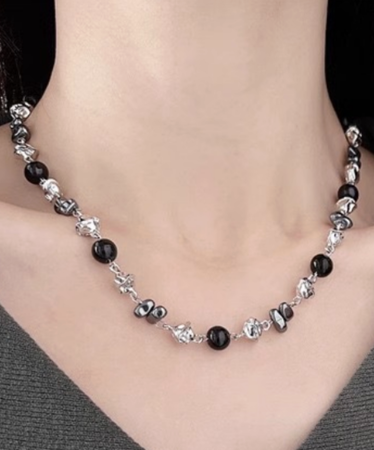 black and silver stone beads necklace EN2599