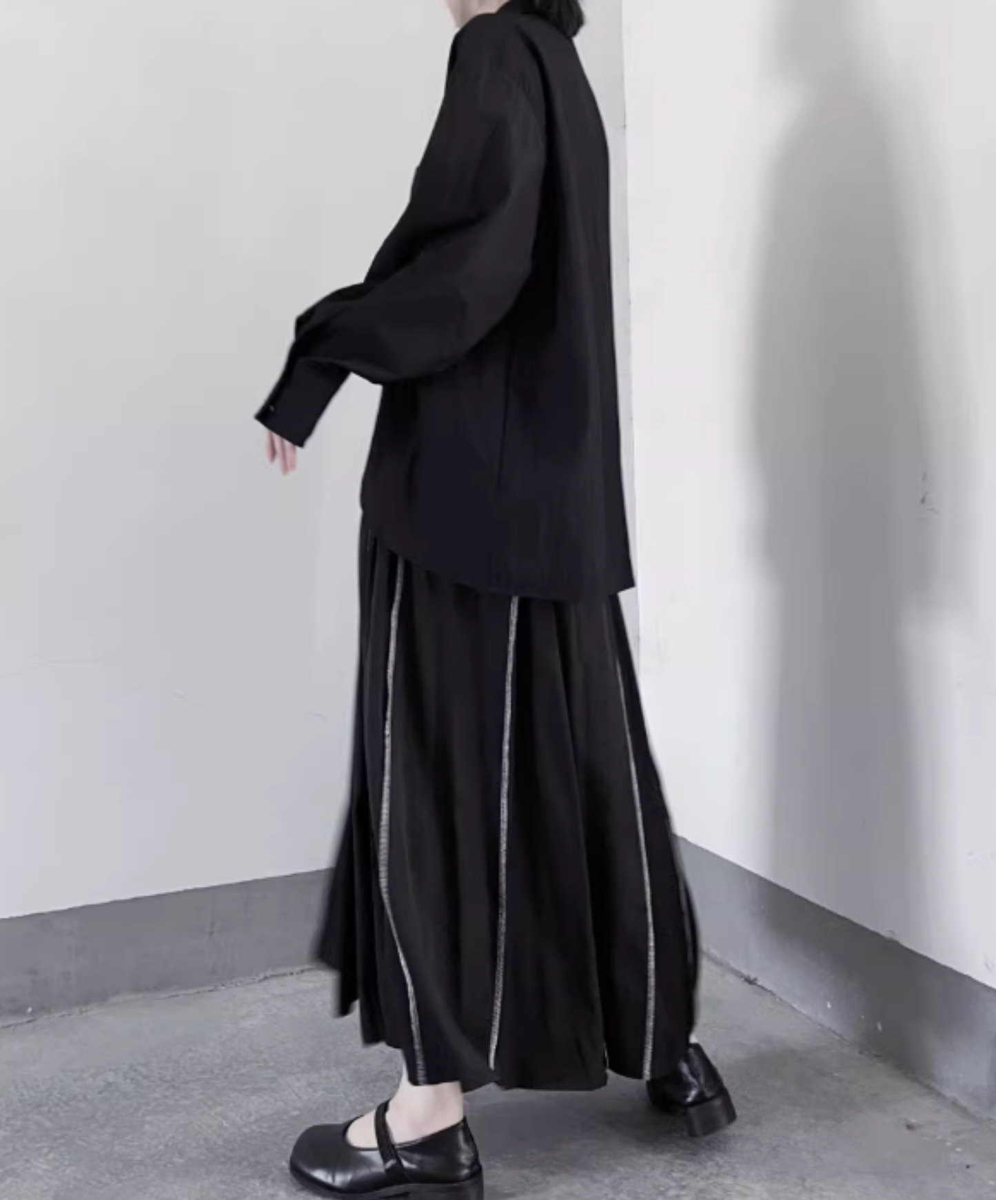 dark rock stitch stripes skirt EN2829