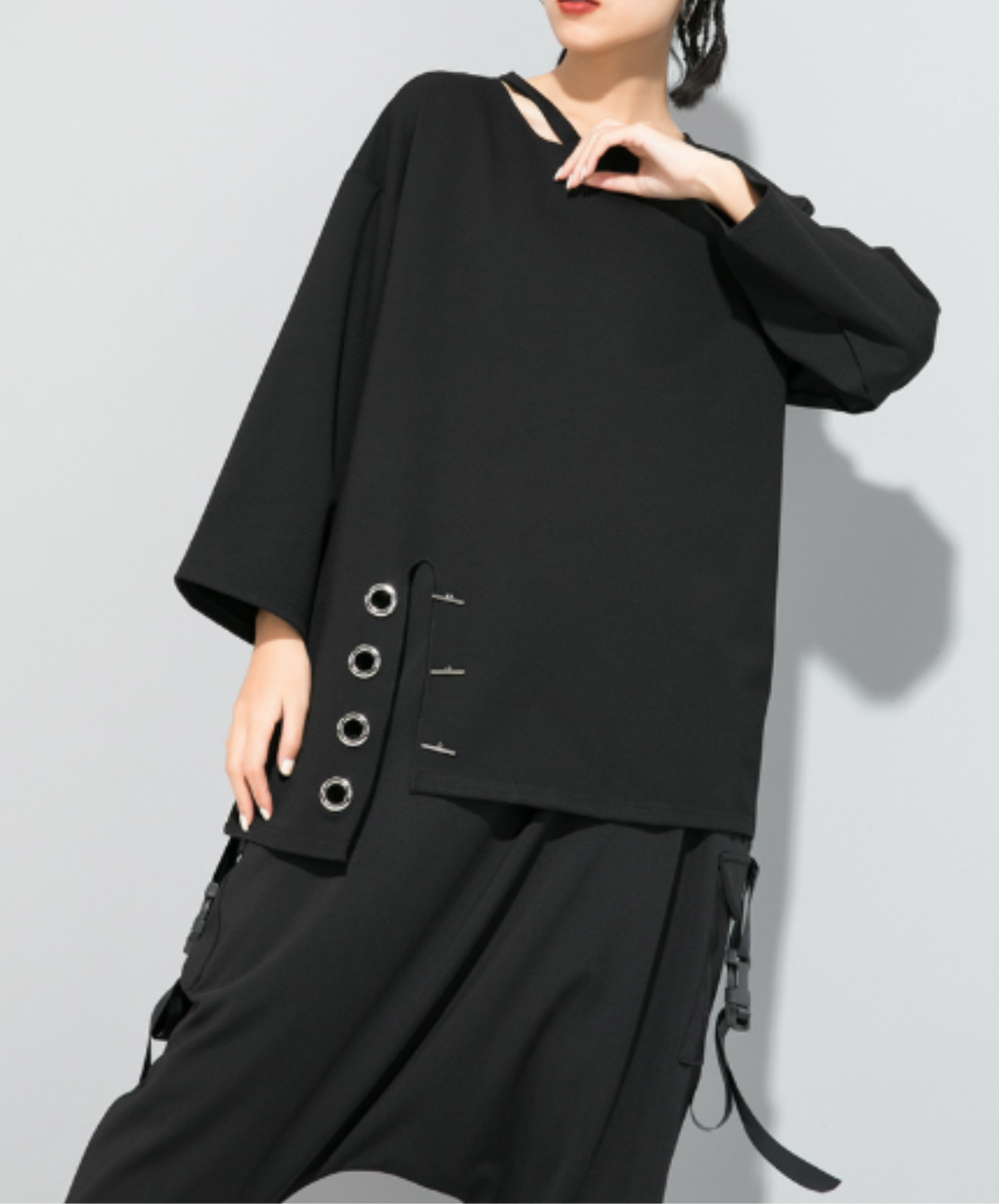 dark asymmetric neckline design t-shirt EN3099