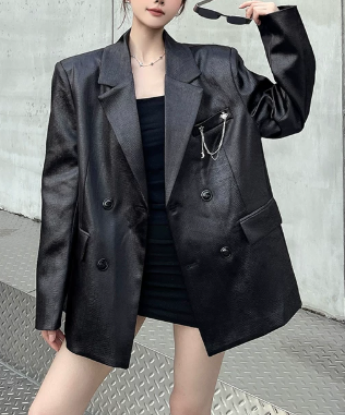 square silhouette chain embellishment jacket EN3199