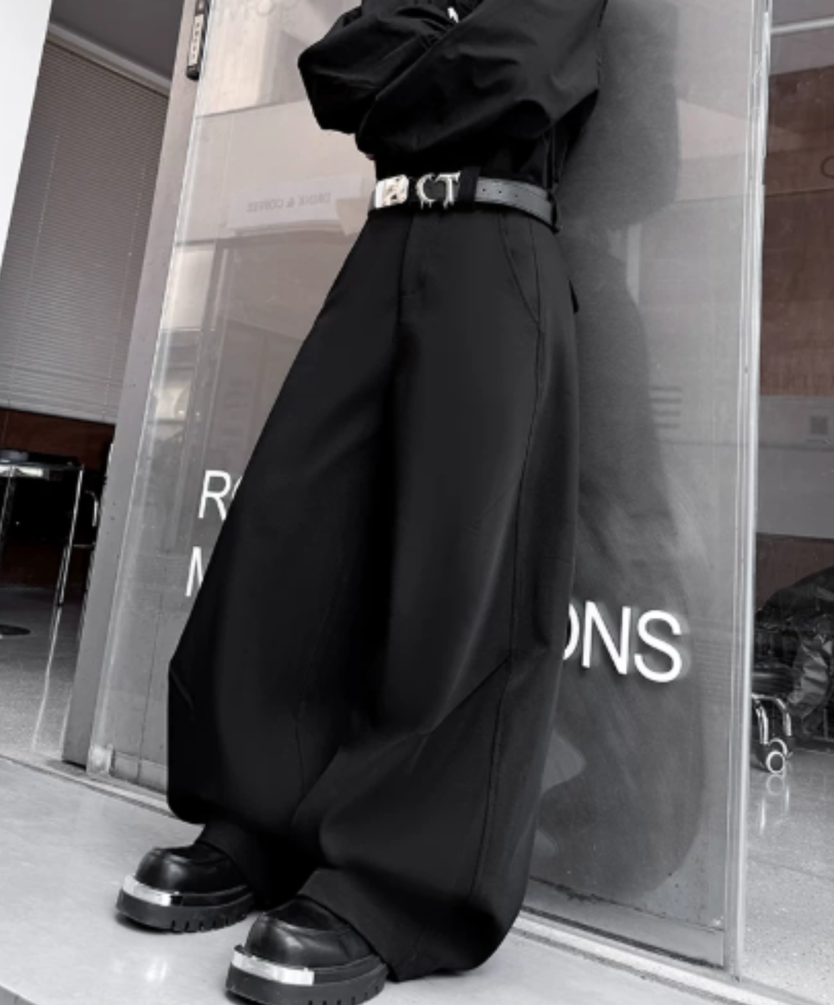 dark knee-tuck cocoon silhouette wide pants EN3196