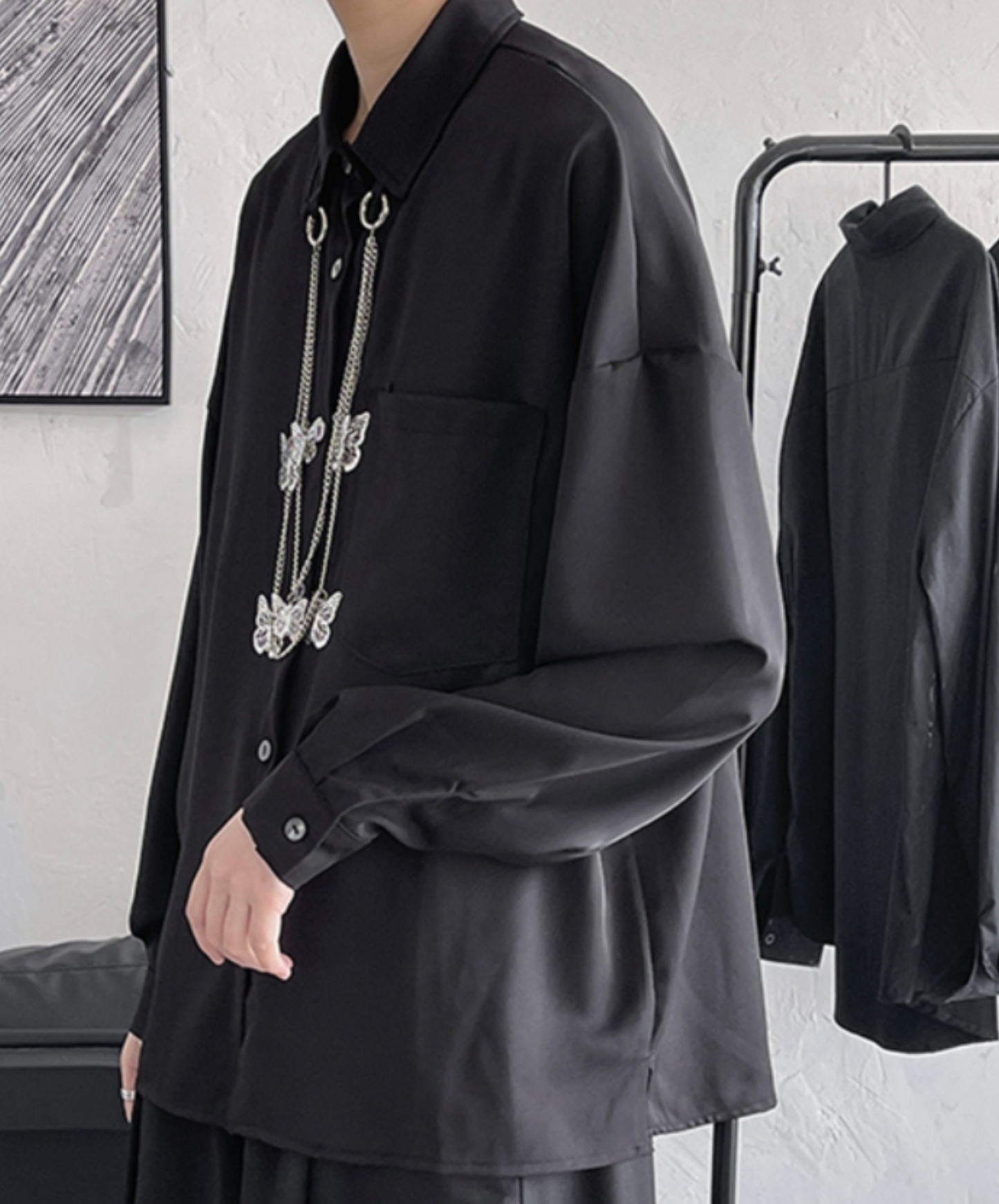 with butterfly pendant shirt EN2421