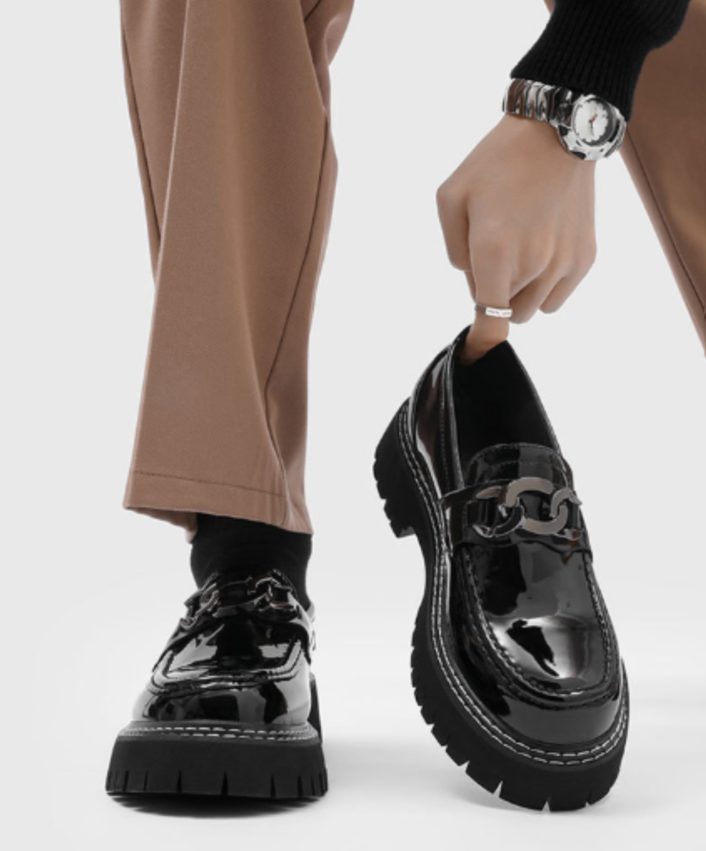 chunky chain enamel finish shoes EN3028