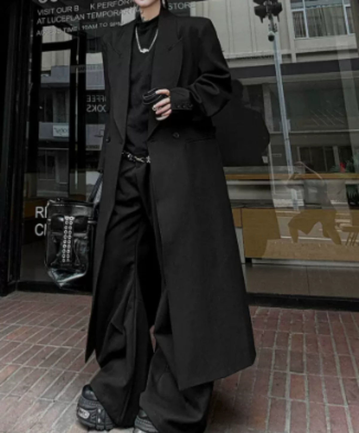 sharp peaked lapel coat EN3235