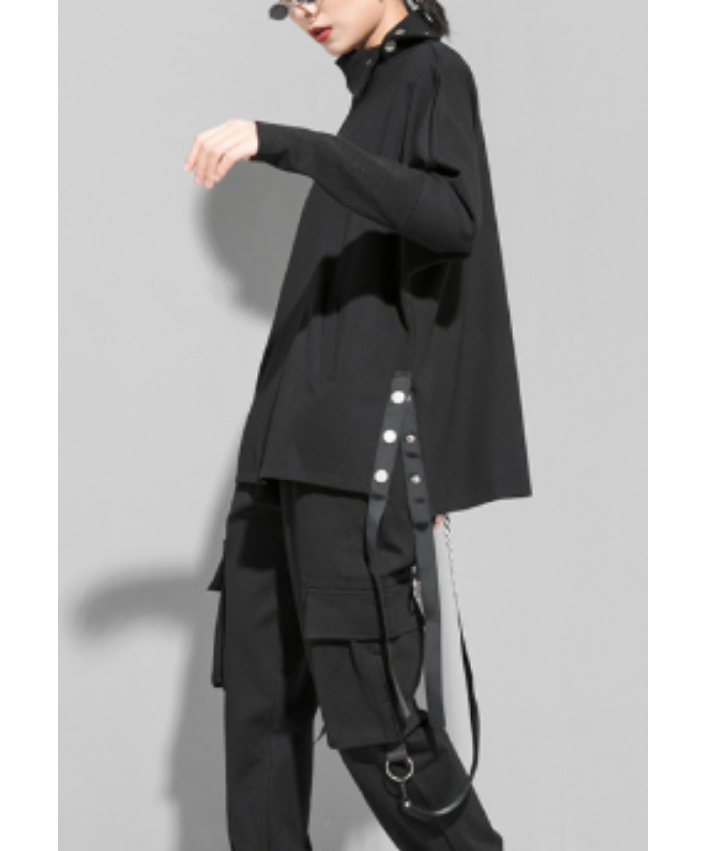 button-detail turtleneck sweatshirt EN3119