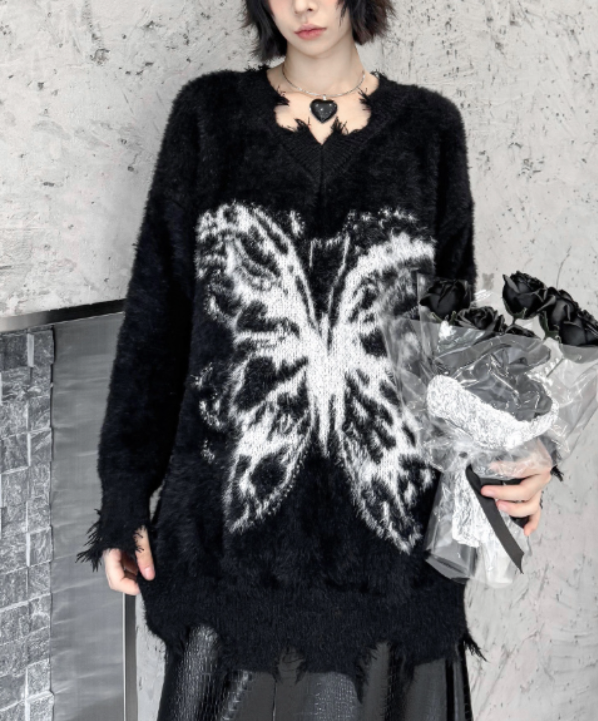 raw-edge design butterfly motif sweater EN3189