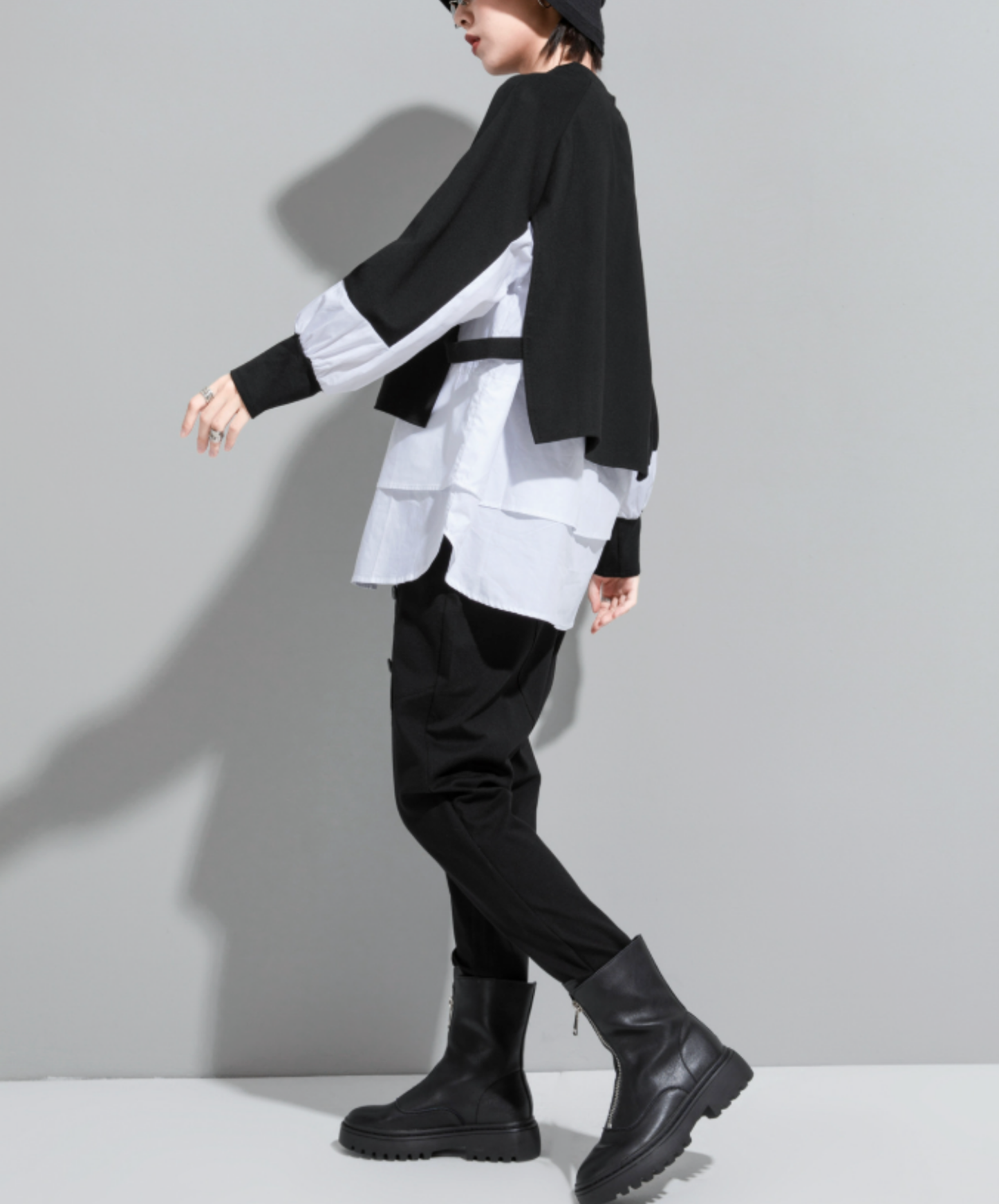 dark layered-look round collar sweatshirt EN2785