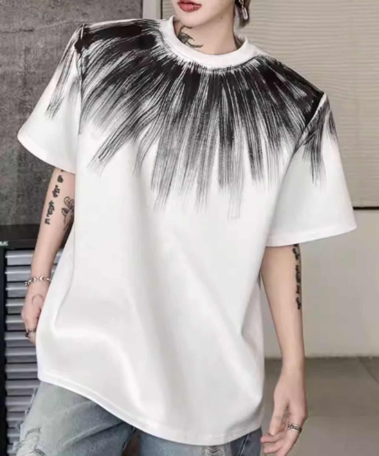 radial pattern short sleeves t-shirt EN2824