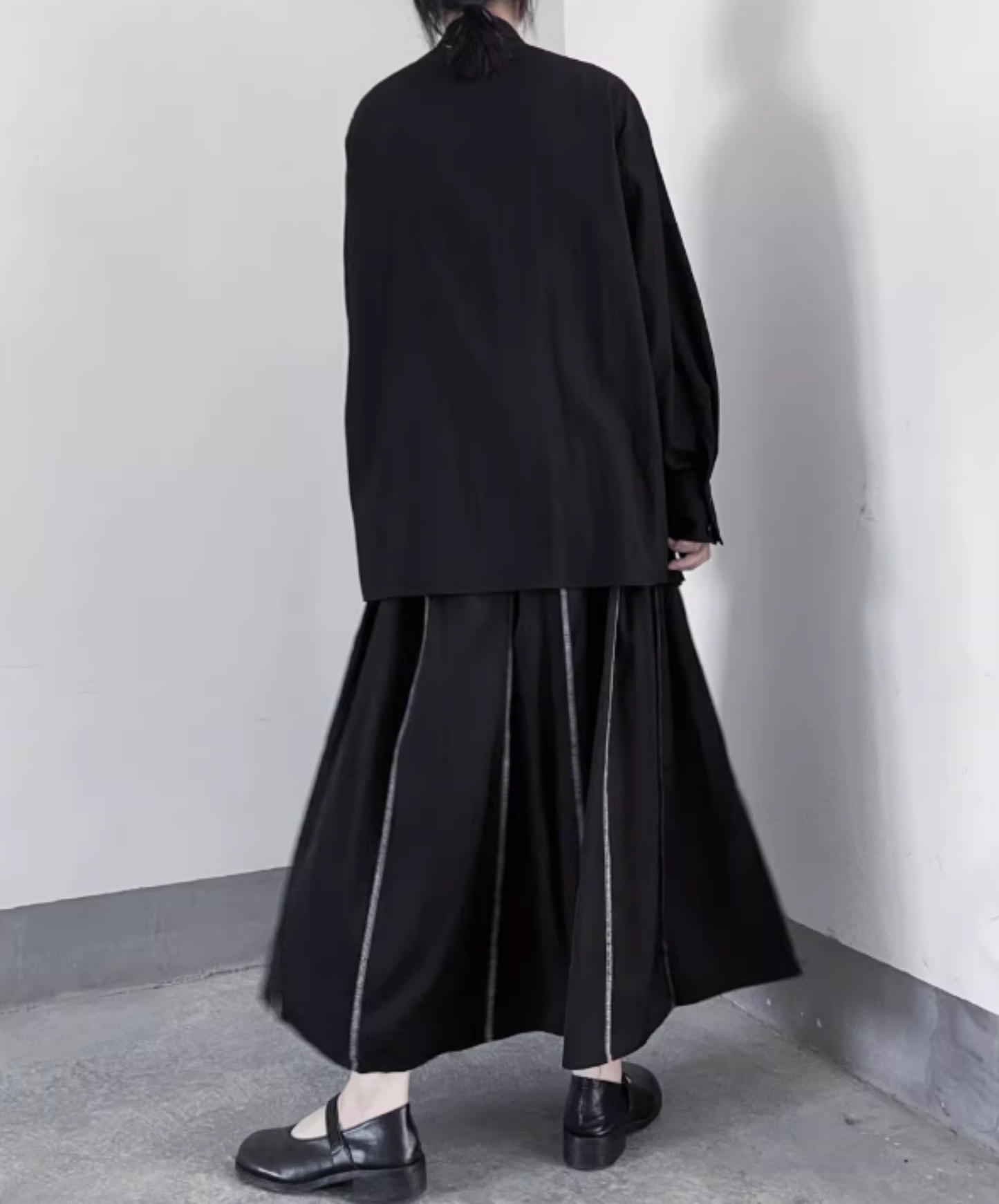 dark rock stitch stripes skirt EN2829