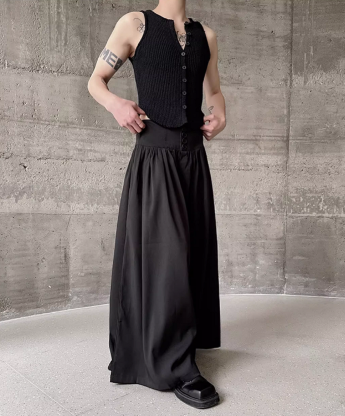 dark wide silhouette pants EN1855