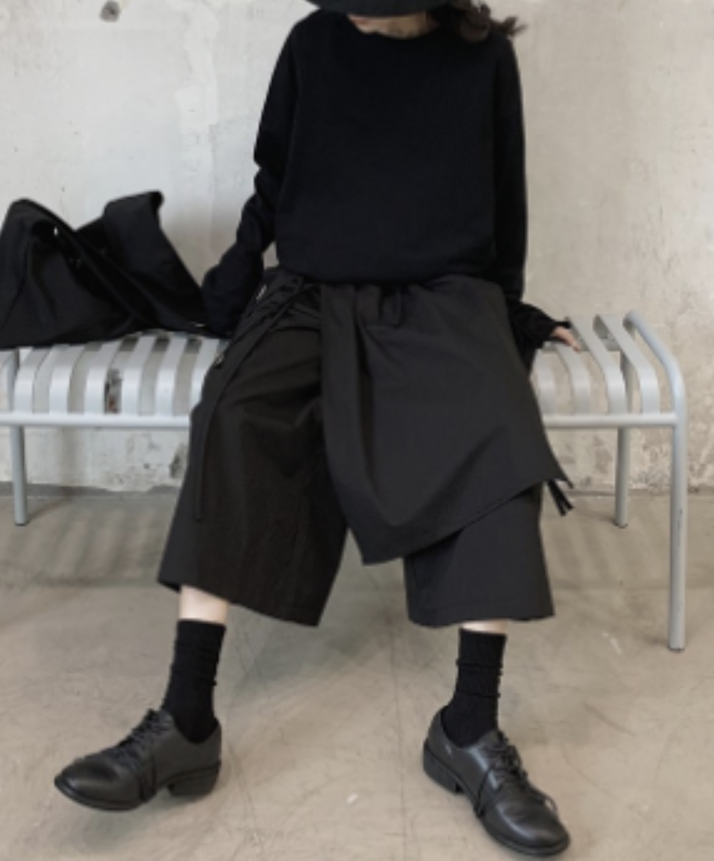 dark wide layered hakama pants EN1124