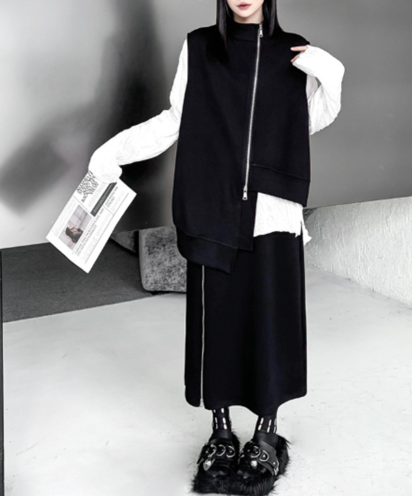 asymmetric high neck vest  EN3017