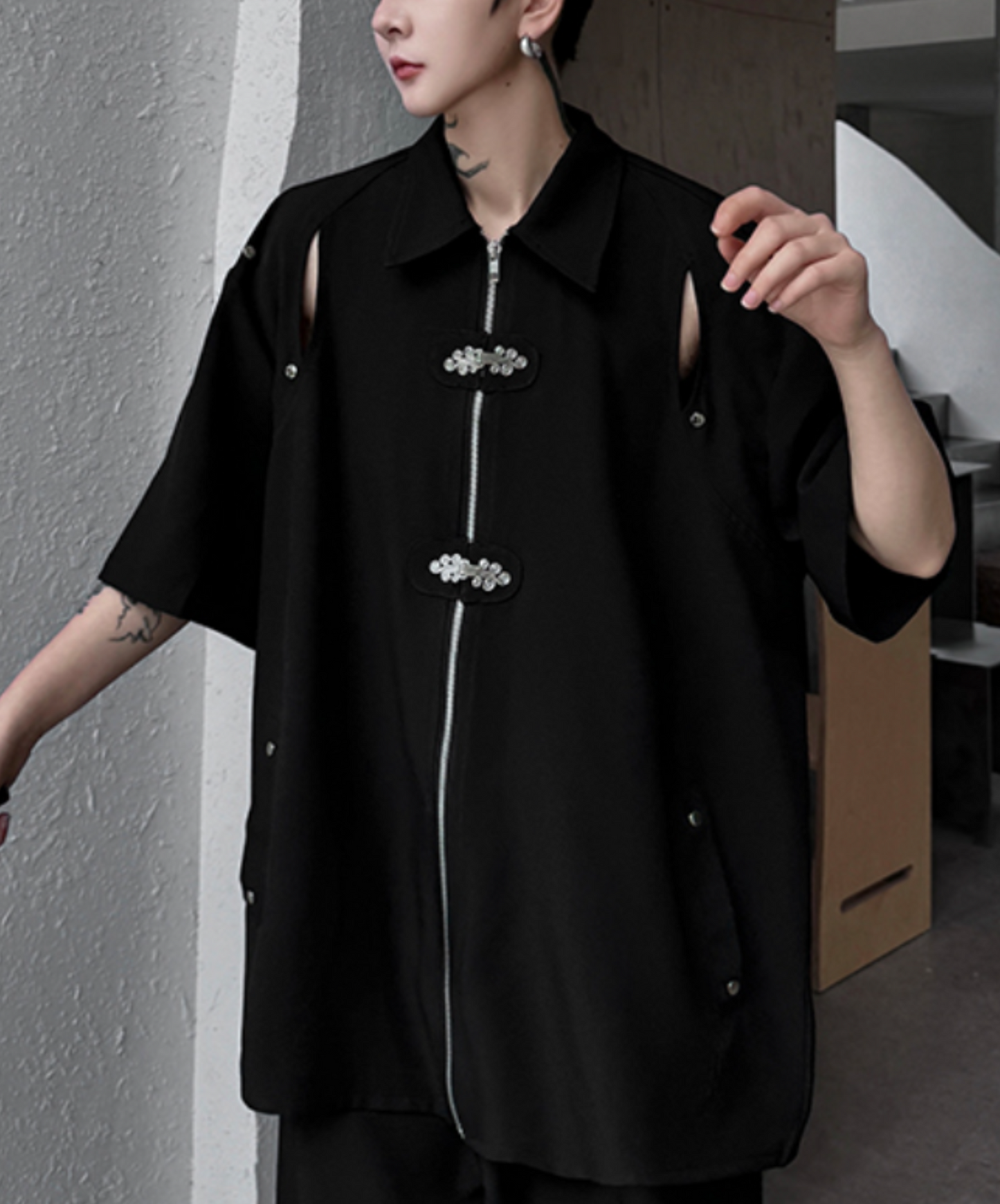 dark chinese style metal buckle slit zip shirt EN1744