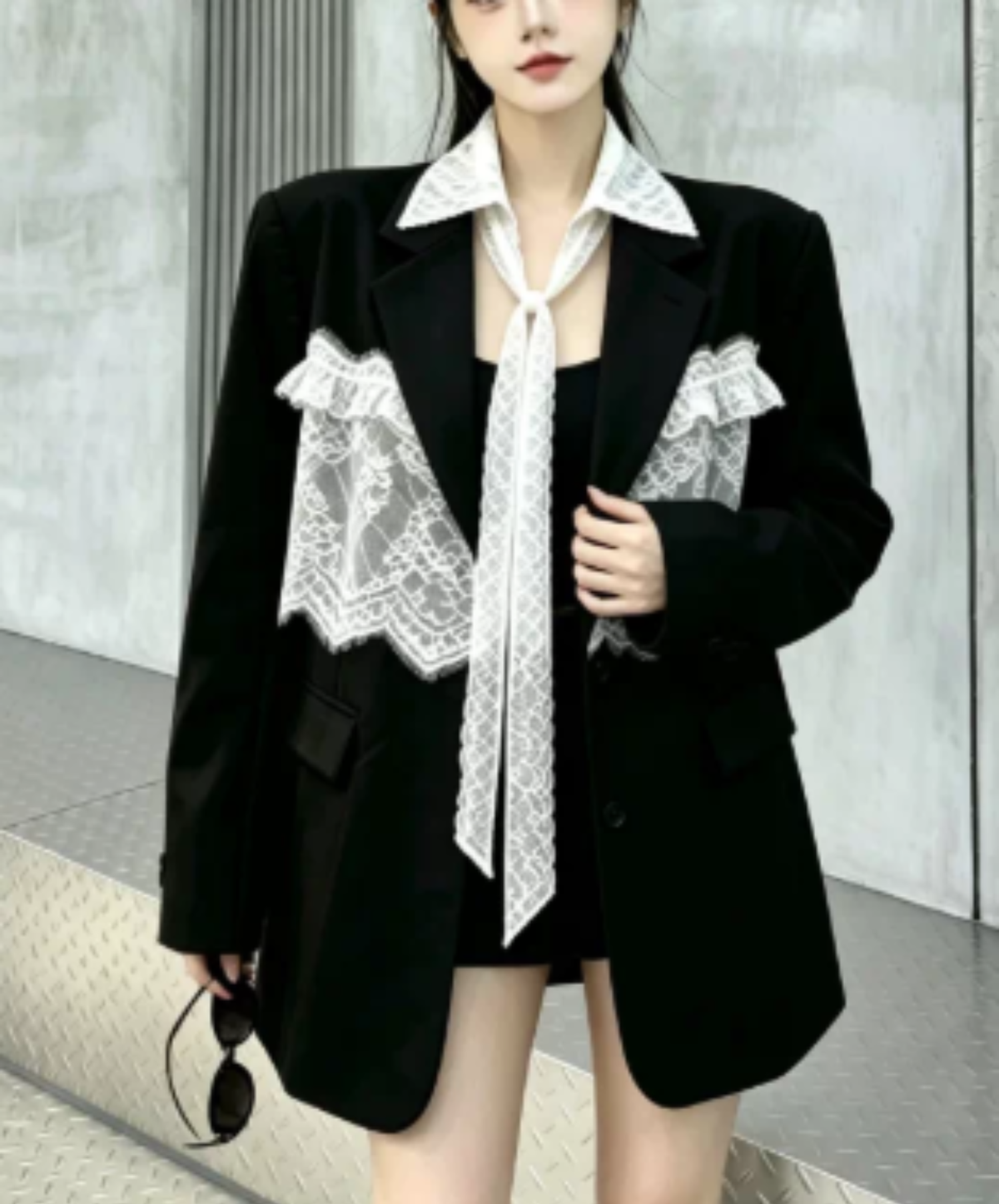 panelled design with a lace bow tie jacket EN3166