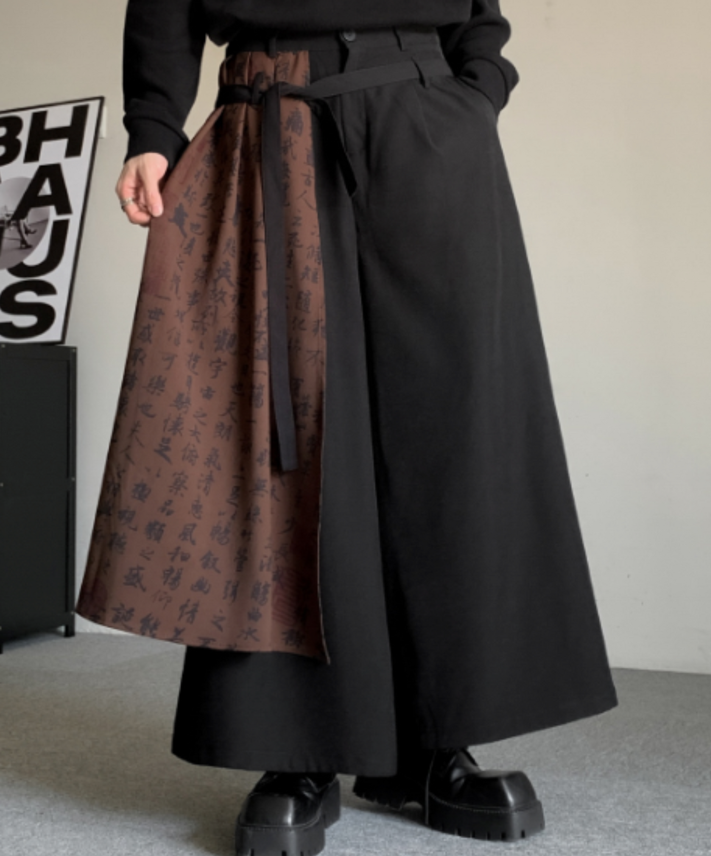 fake two piece calligraphy design hakama pants EN1923