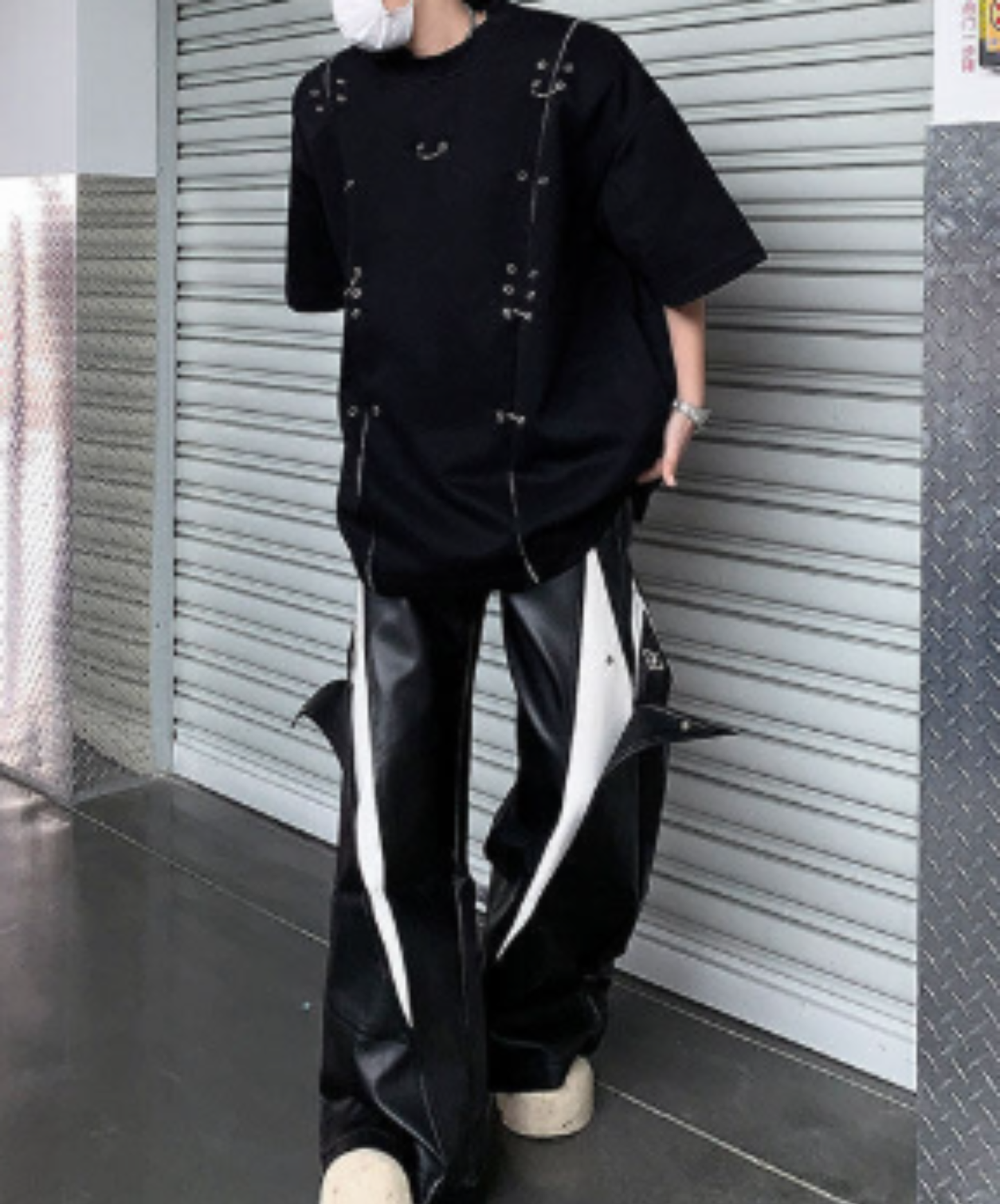 metal rivet, loose fit, three-quarter sleeves t-shirt EN2961