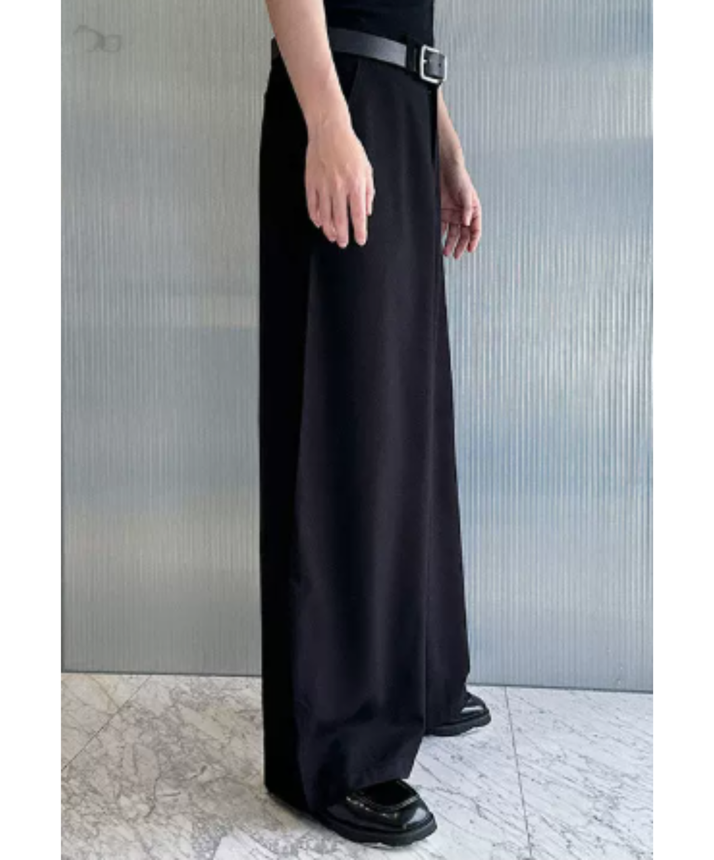 smooth, flowing texture and drape wide pants EN2949
