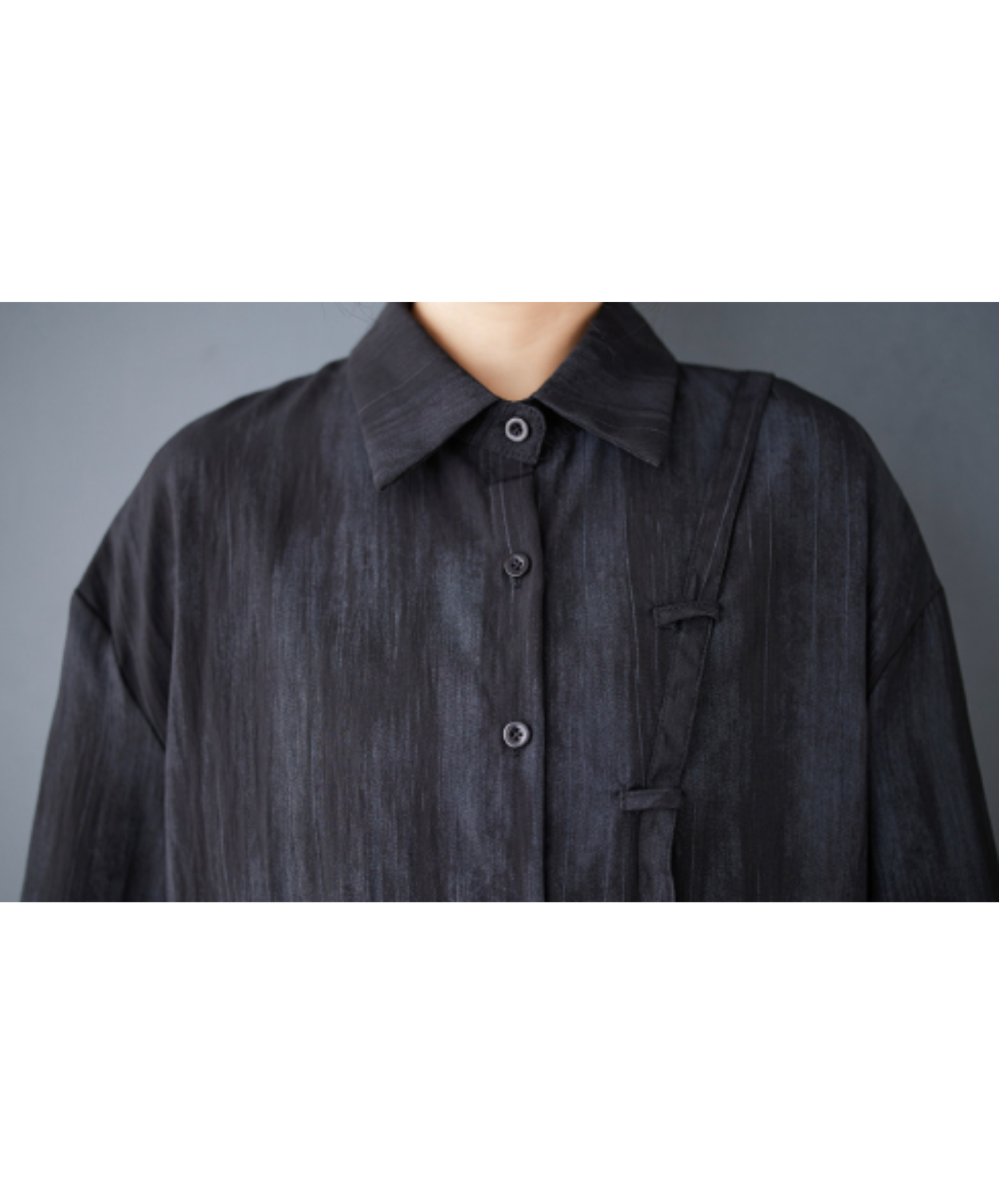 dark asymmetrical and loose-fitting shirt EN3040