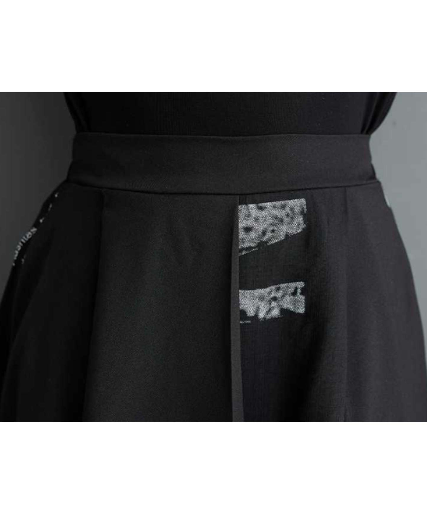 high-waisted asymmetrical wide pants EN2906