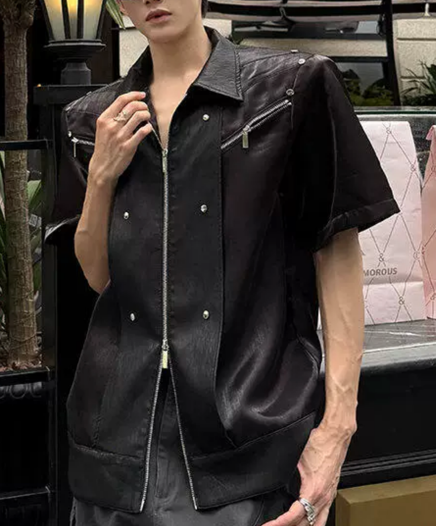 zip-up glossy studs shirt EN2859
