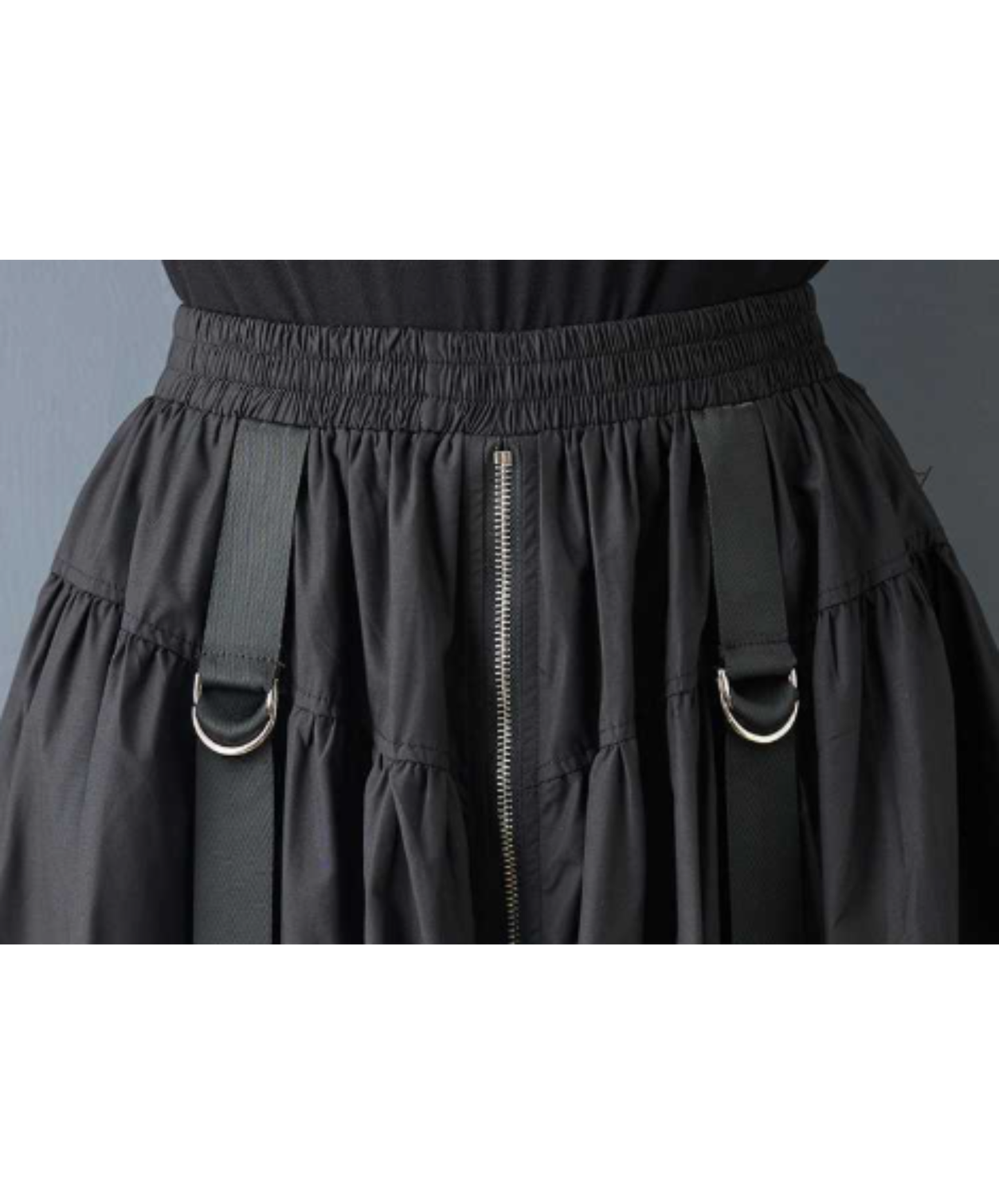high-waisted casual style with a zipper skirt EN3068