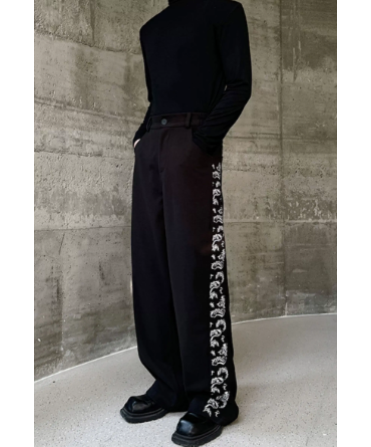 chinese-style embroidered straight leg pants EN2913