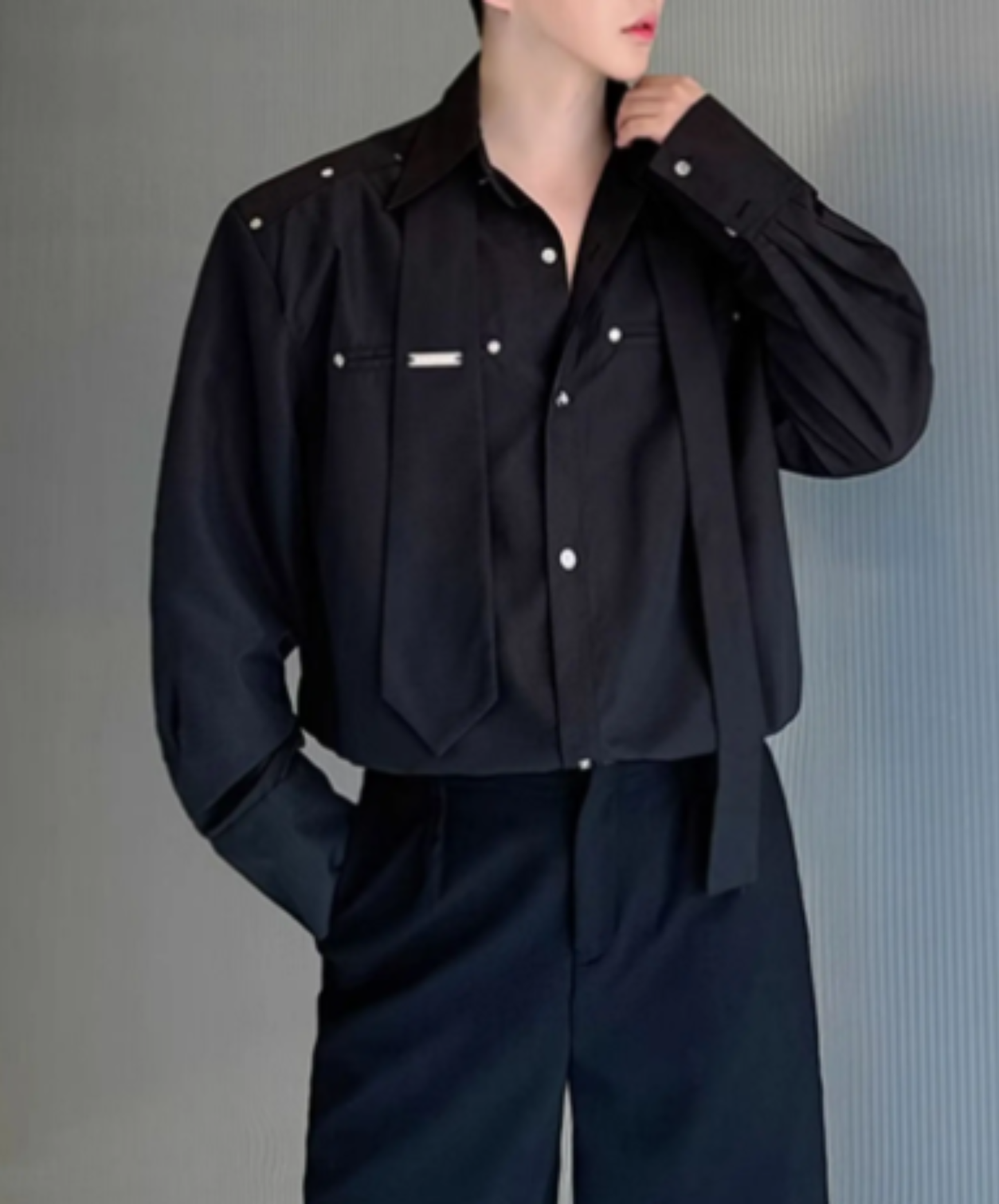 tie with metal rivets shirt EN3025