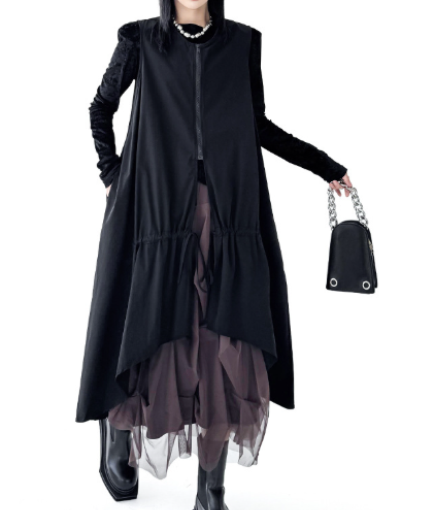 asymmetrical design, relaxed fit vest EN2969