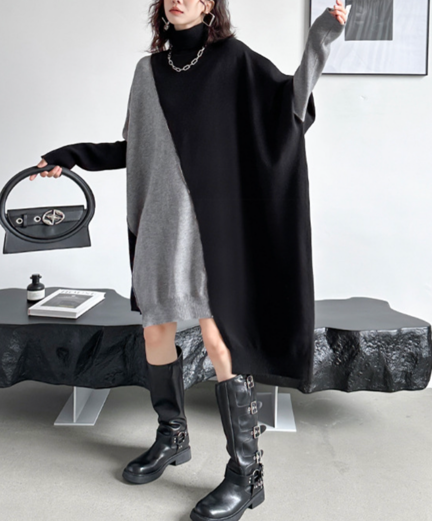 asymmetric two-tone sweatshirt EN2585