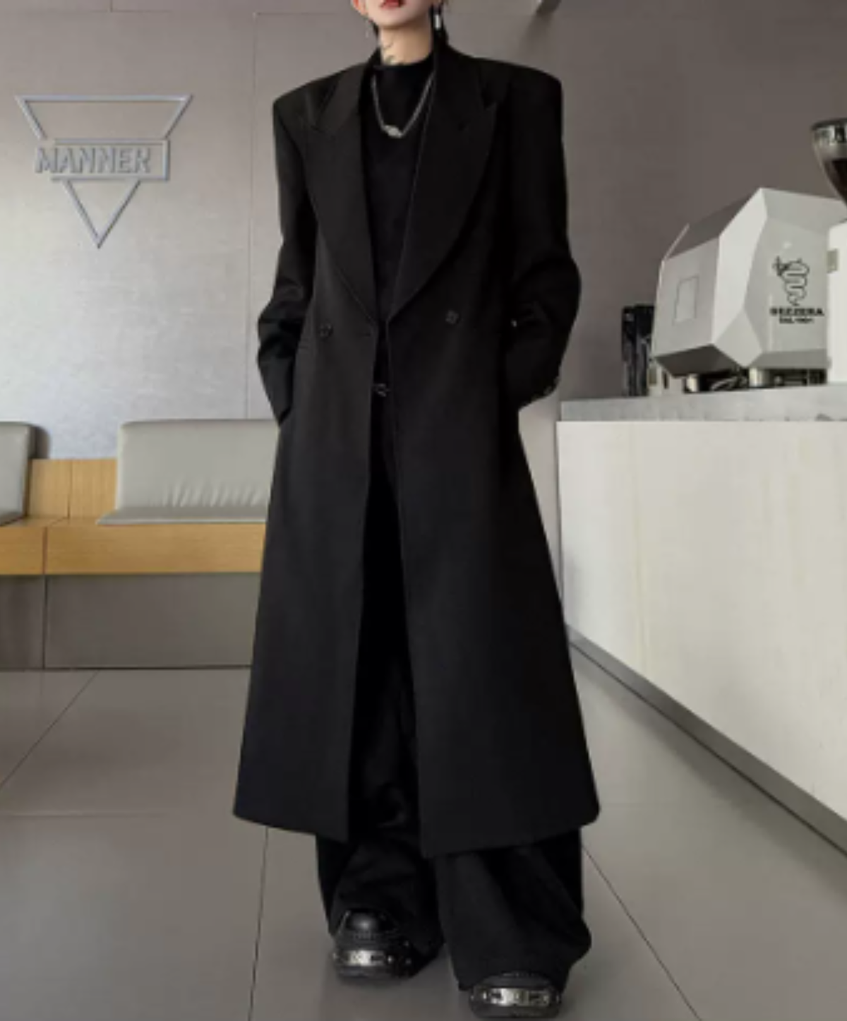 sharp peaked lapel coat EN3235