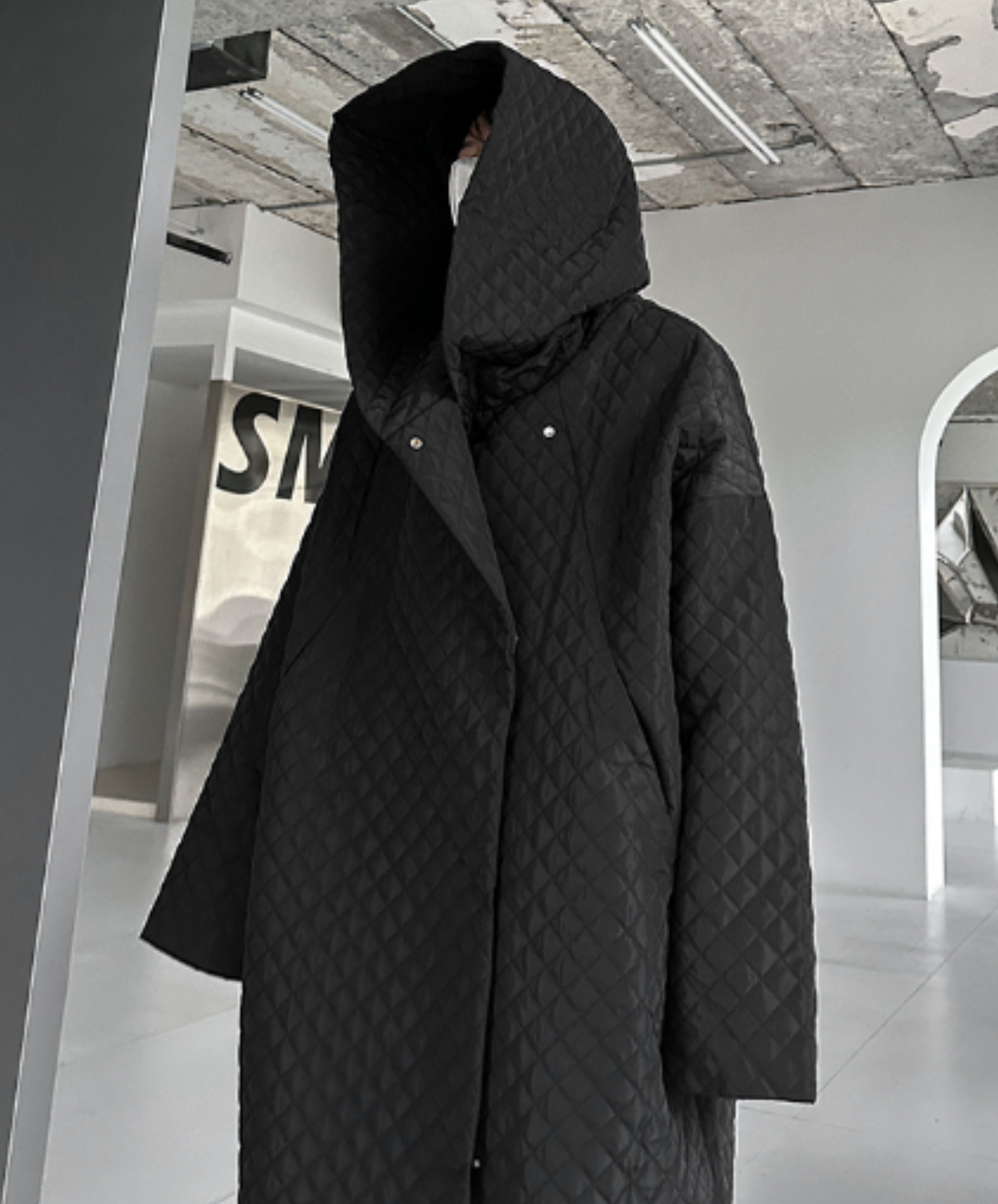 dark hooded diamond check length coat EN1397
