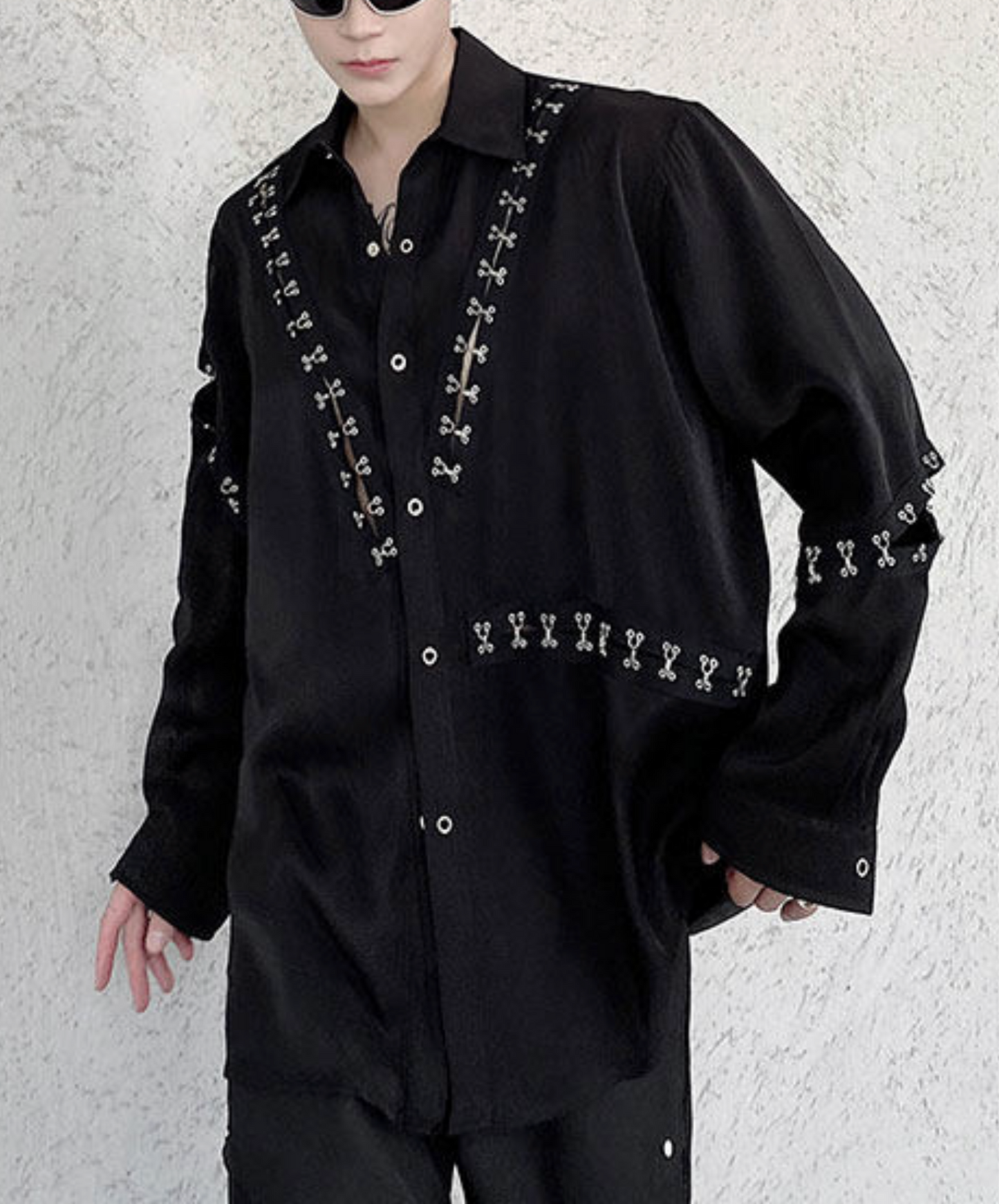dark metal parts patchwork design shirt EN2782