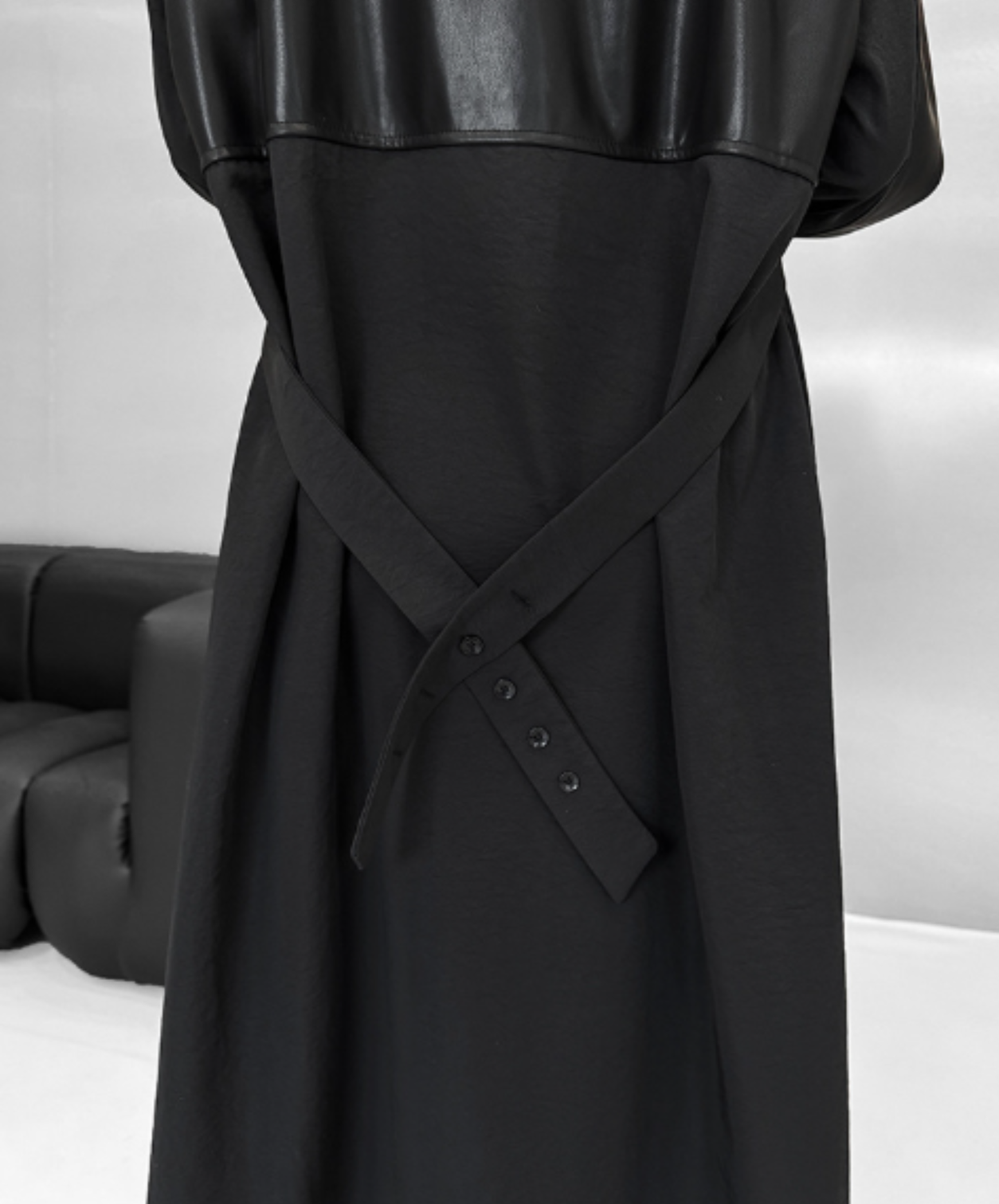 dark fishtail hem with a defined waist long shirt EN3114