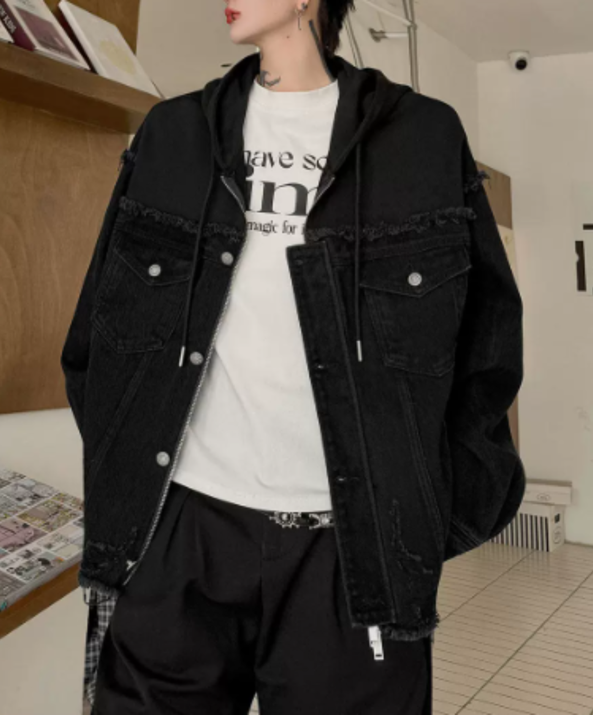 paneled fringed, and distressed jacket EN3239