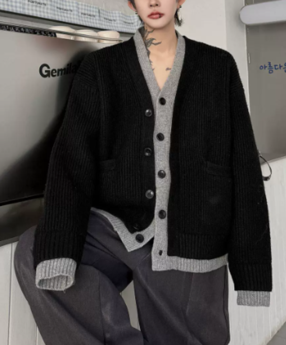 layered-look loose silhouette cardigan EN3254