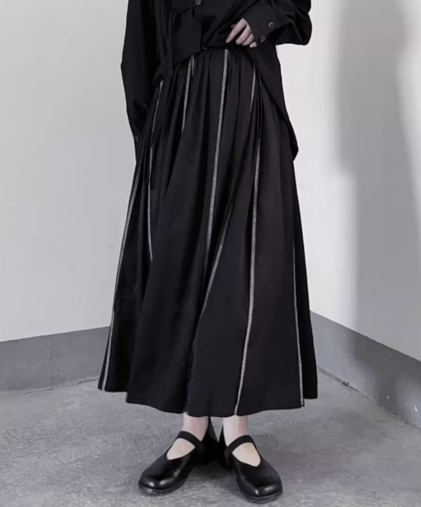 dark rock stitch stripes skirt EN2829