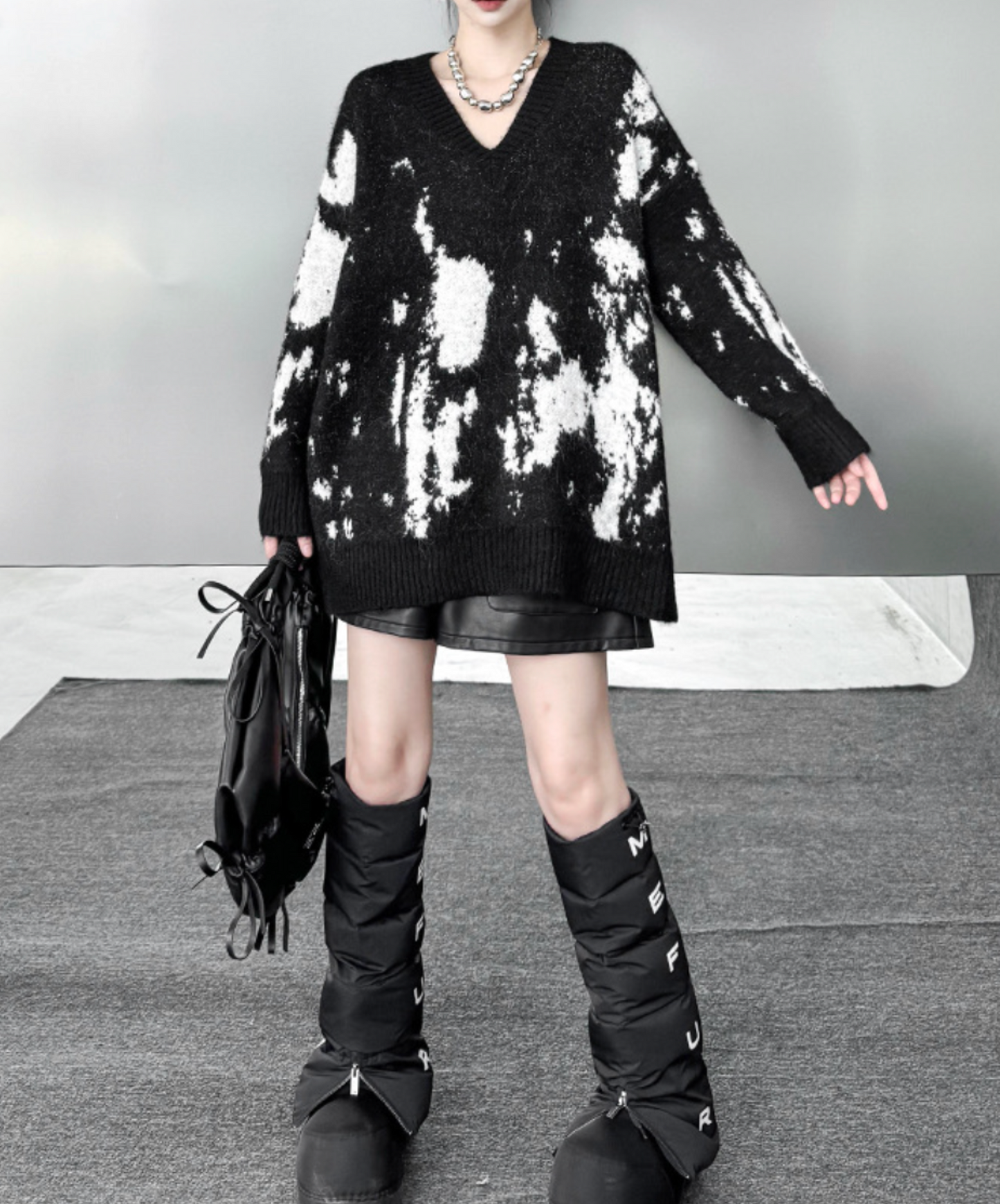 colorblock v-neck sweater EN2576