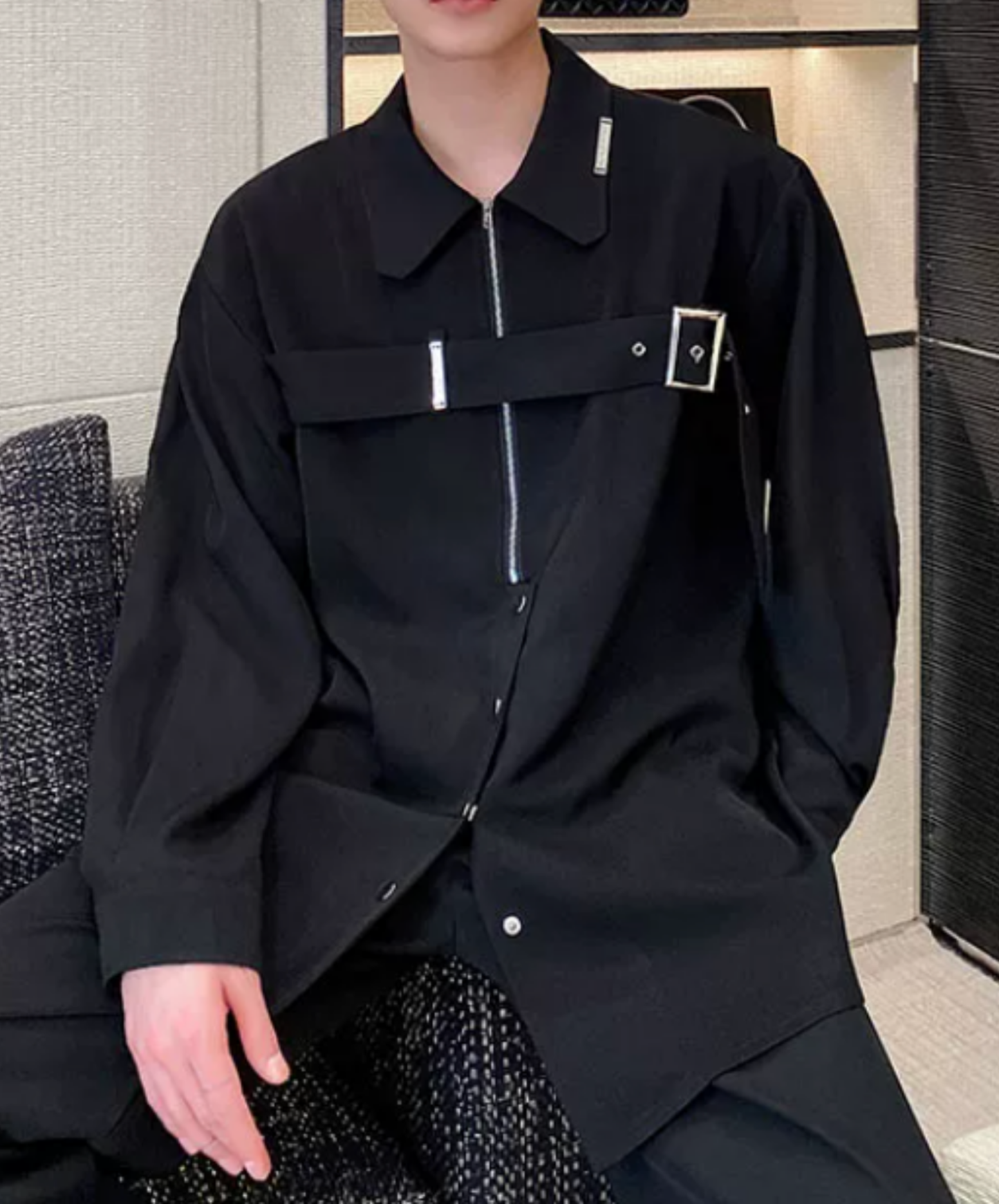 dark metal strap heavyweight shirt EN2861
