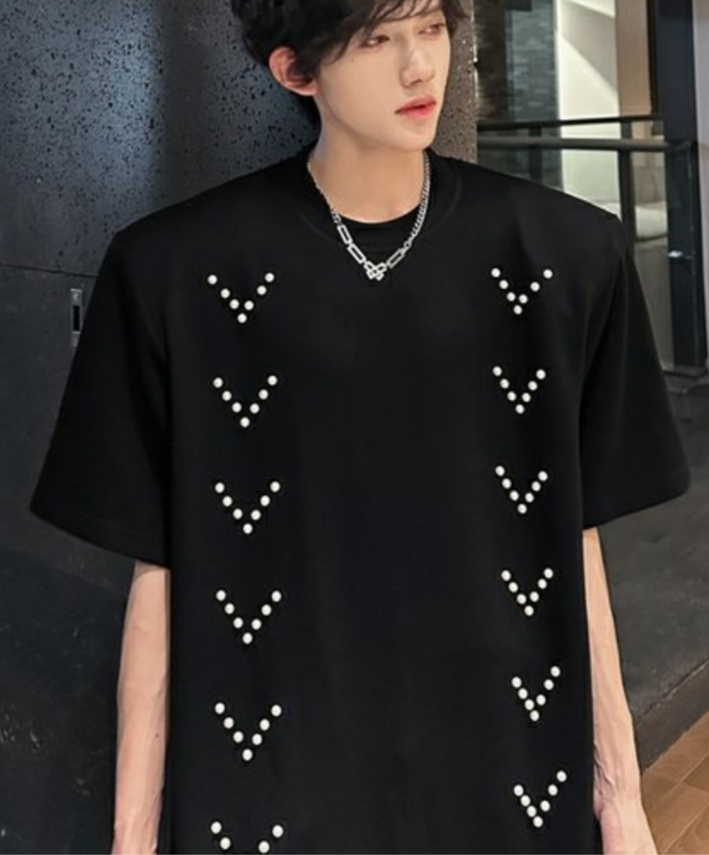 v pearl decoration t-shirt EN2090